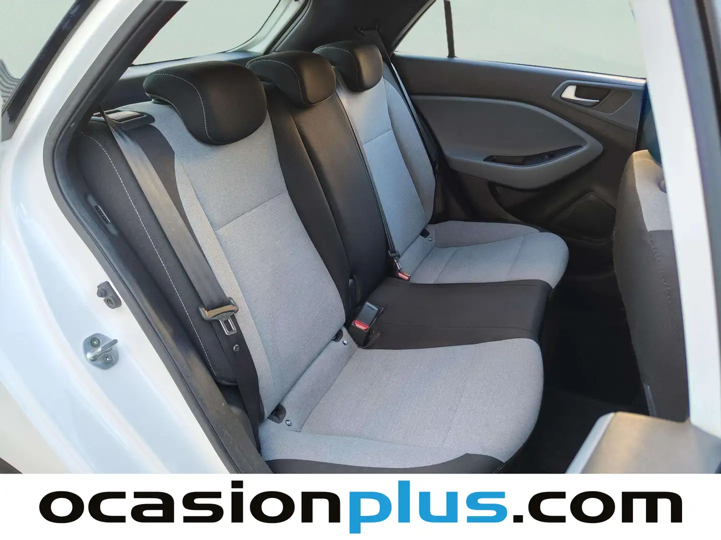 Foto Hyundai i20 Hyundai i20 1.2 MPI Klass (84 CV)