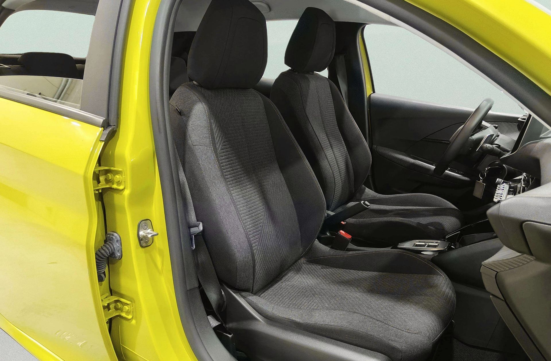 Peugeot 208 Style Hybrid 110 eDCS6 - foto 19