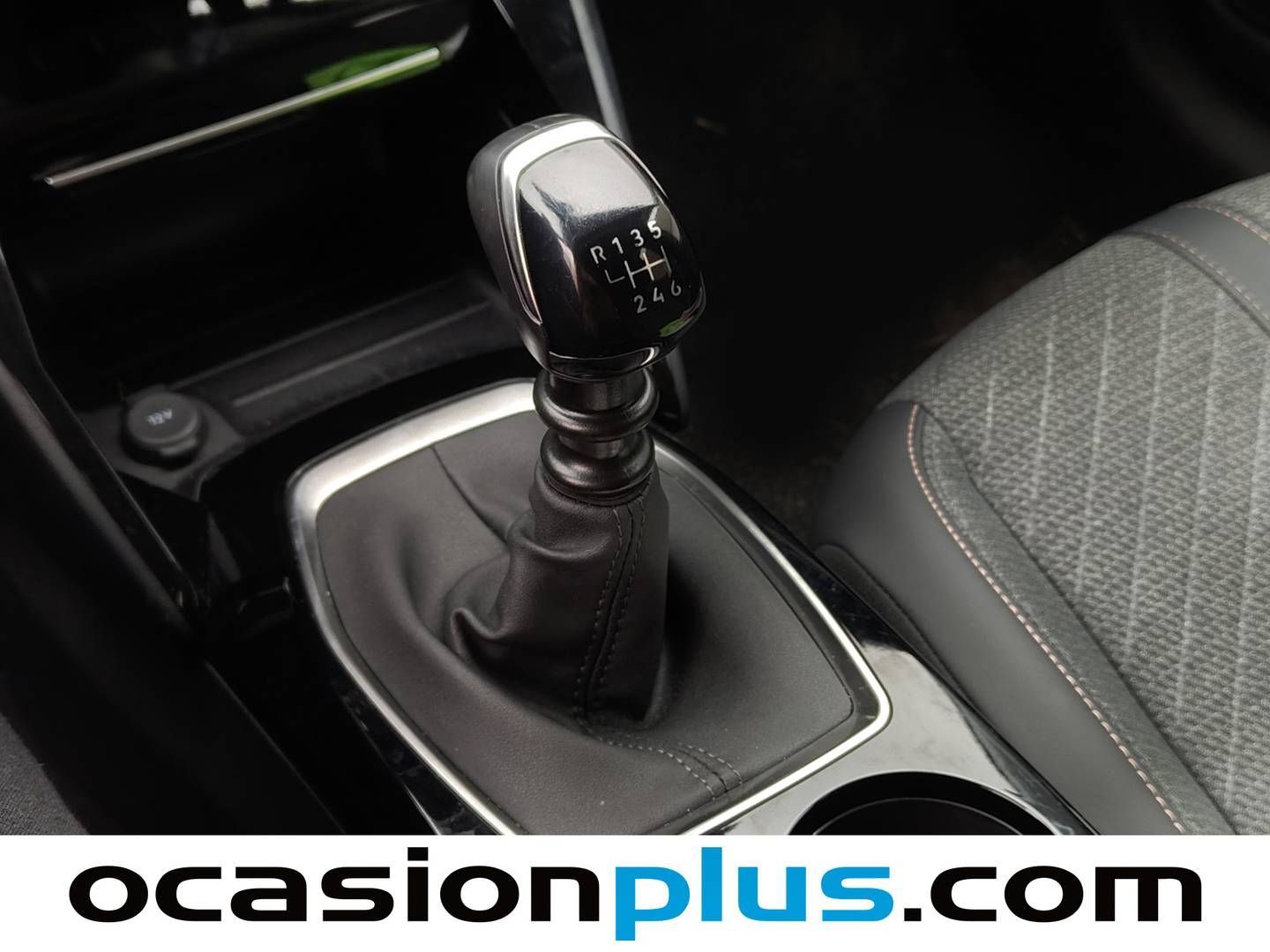 Foto Peugeot 208 Peugeot 208 PureTech 100 Allure (100 CV)