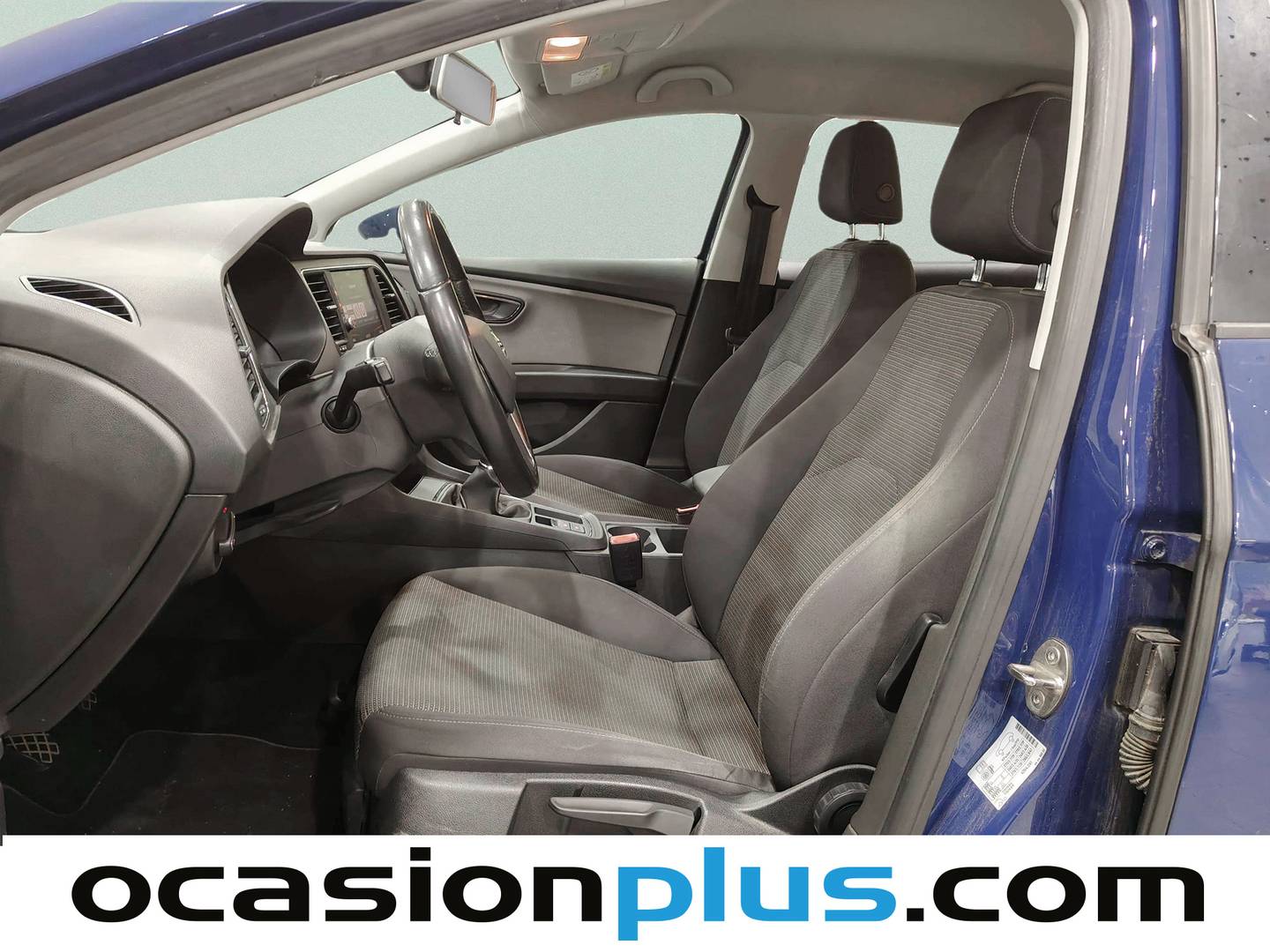 Foto asientos delanteros Seat León Seat León ST 2.0 TDI S&S Style (150 CV)