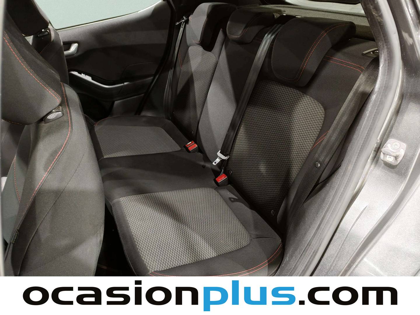 Foto asientos traseros Ford Fiesta Ford Fiesta 1.0 EcoBoost S&S ST-Line (100 CV)