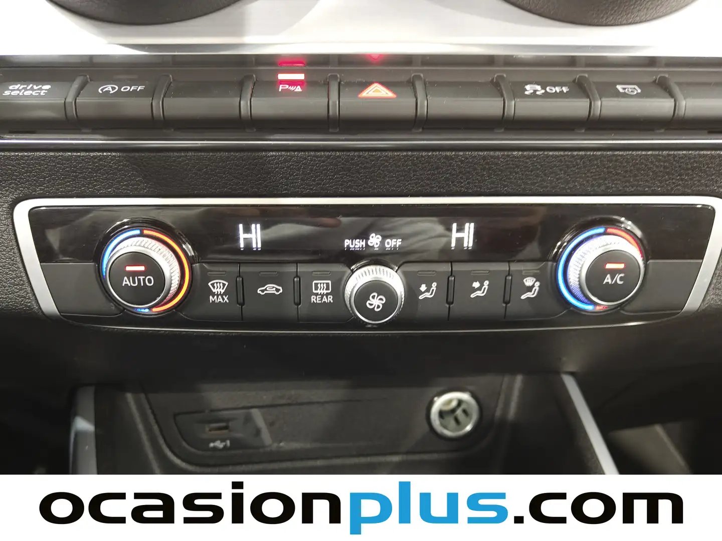 Foto Audi Q2 Audi Q2 Adrenalin 35 TDIW (150 CV) S Tronic Pack S-Line