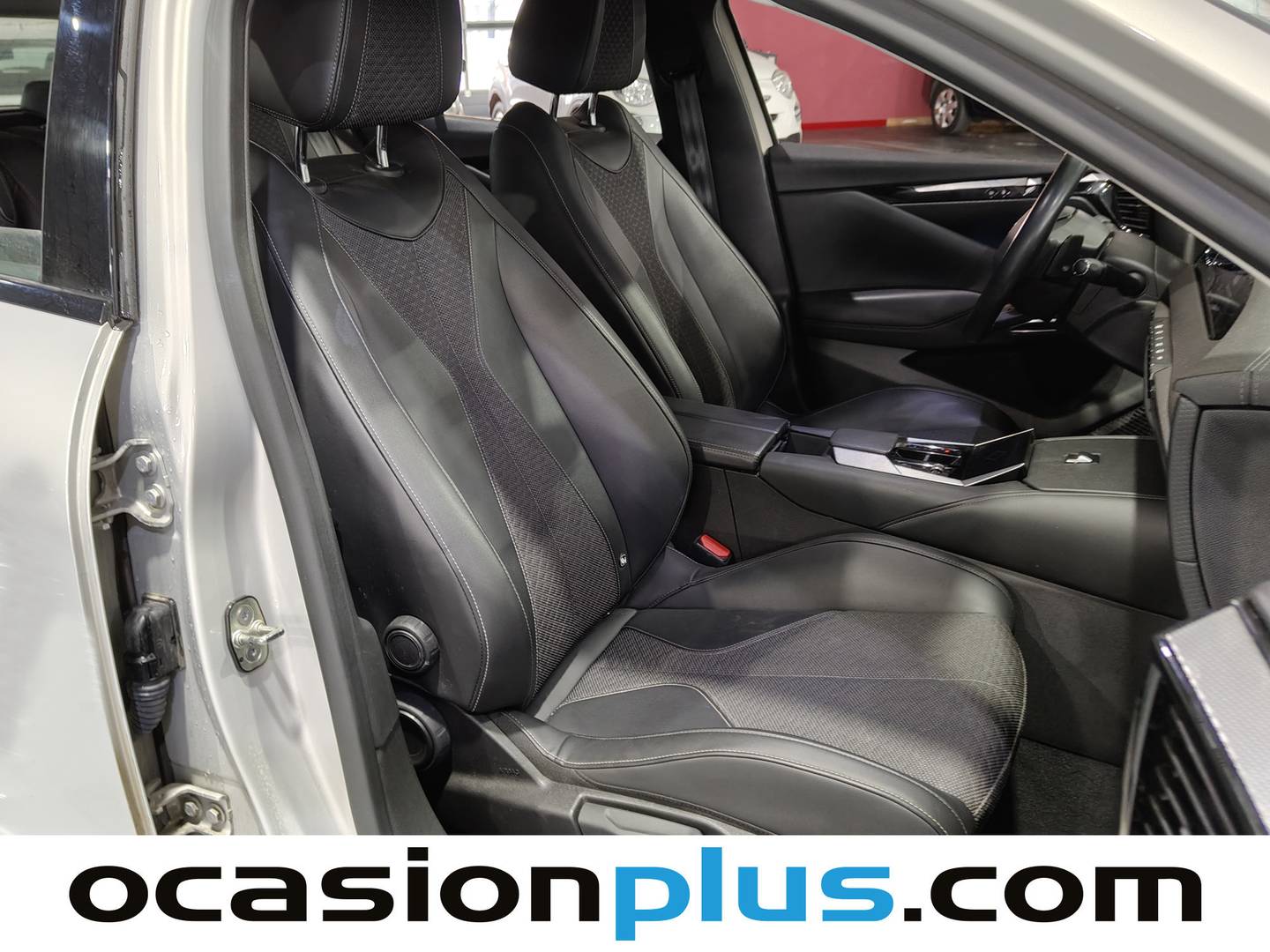 Foto DS DS 4 DS DS4 BlueHDi 130 Trocadero Auto (130 CV)