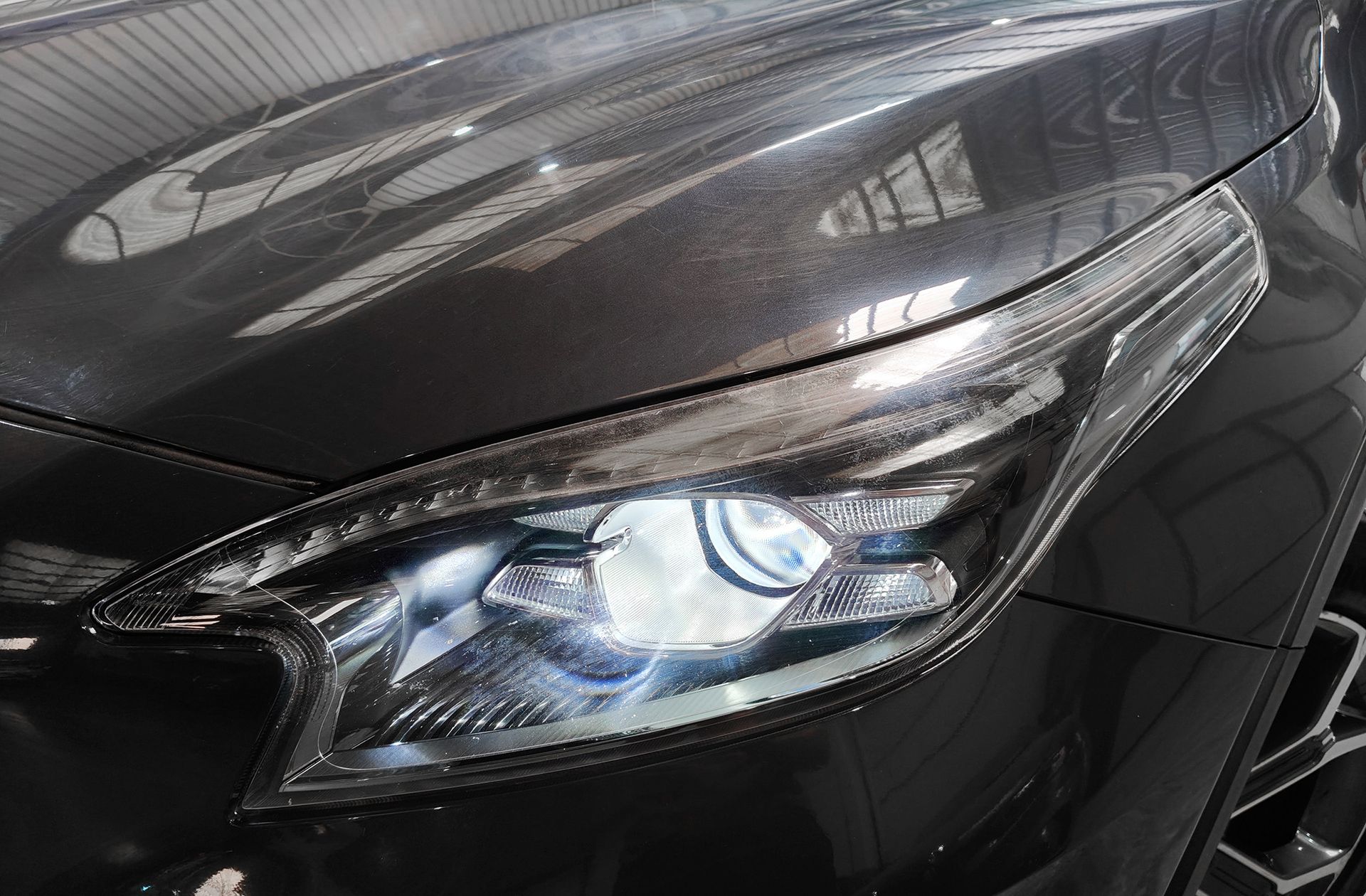 Kia XCeed 1.0 T-GDi Tech - foto 14