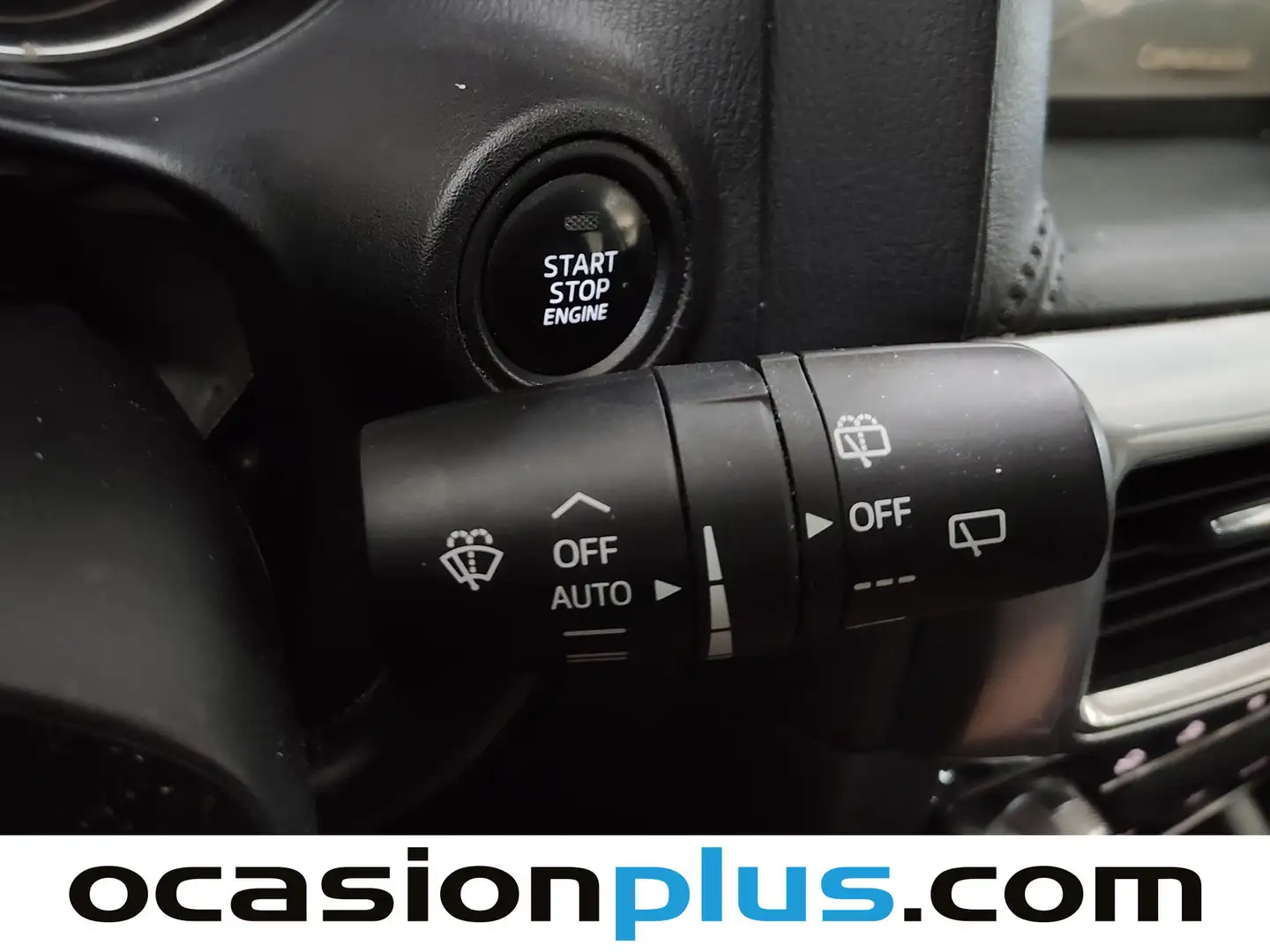 Foto Mazda CX-5 Mazda CX-5 2.0 GE Black Tech Edition 2WD (165 CV)