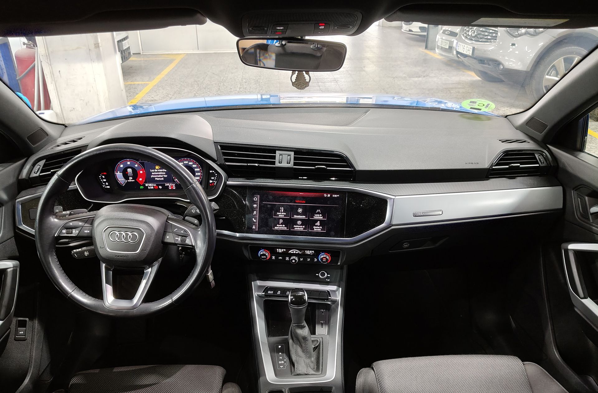 Audi Q3 S line 35 TDI S tronic - foto 6