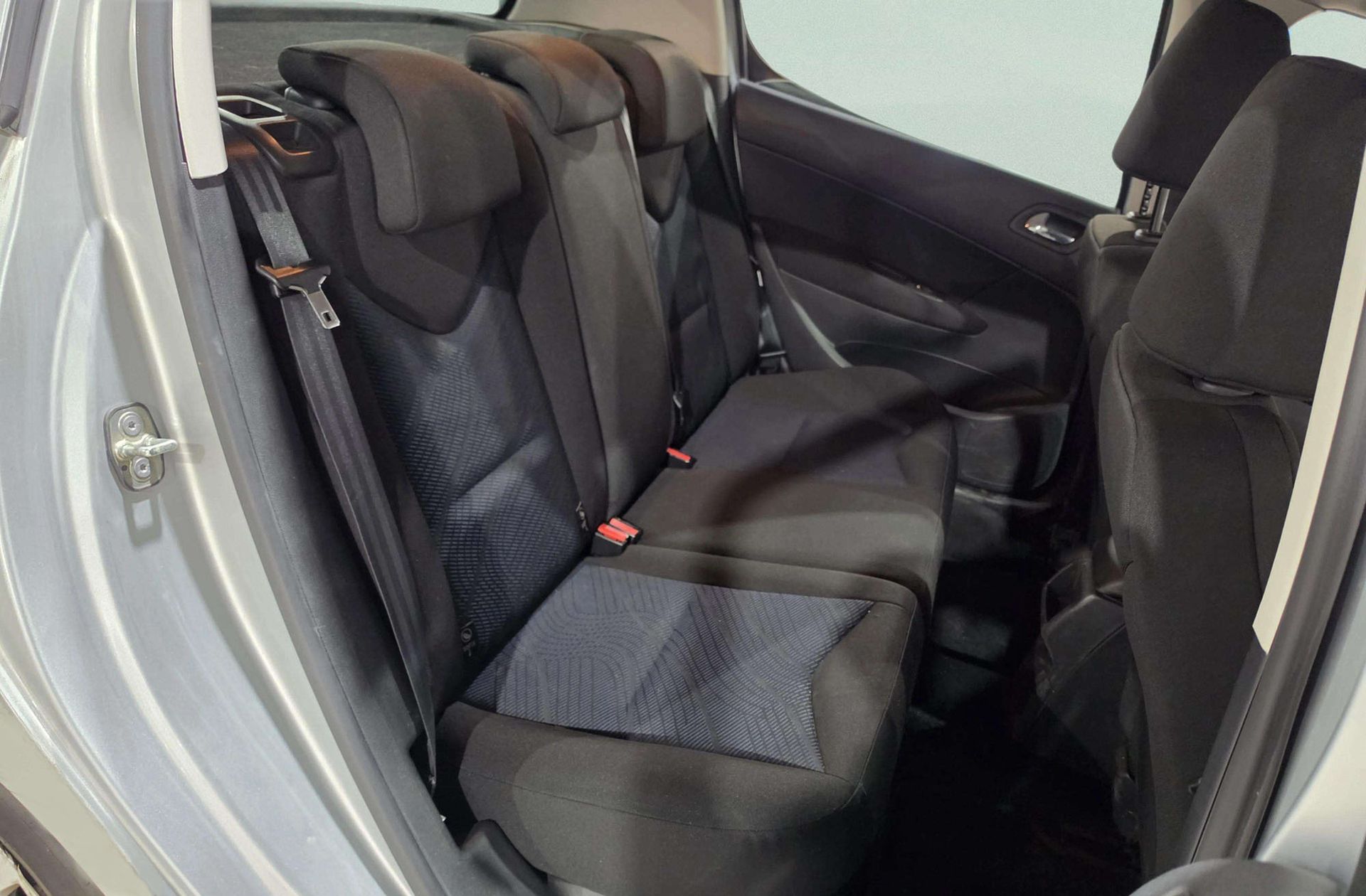 Peugeot 308 1.6 HDi Envy - foto 13