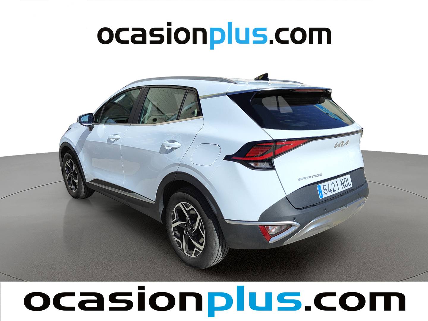 Foto trasera KIA Sportage Kia Sportage 1.6 CRDi MHEV Business 4x2 DCT (136 CV) izquierda