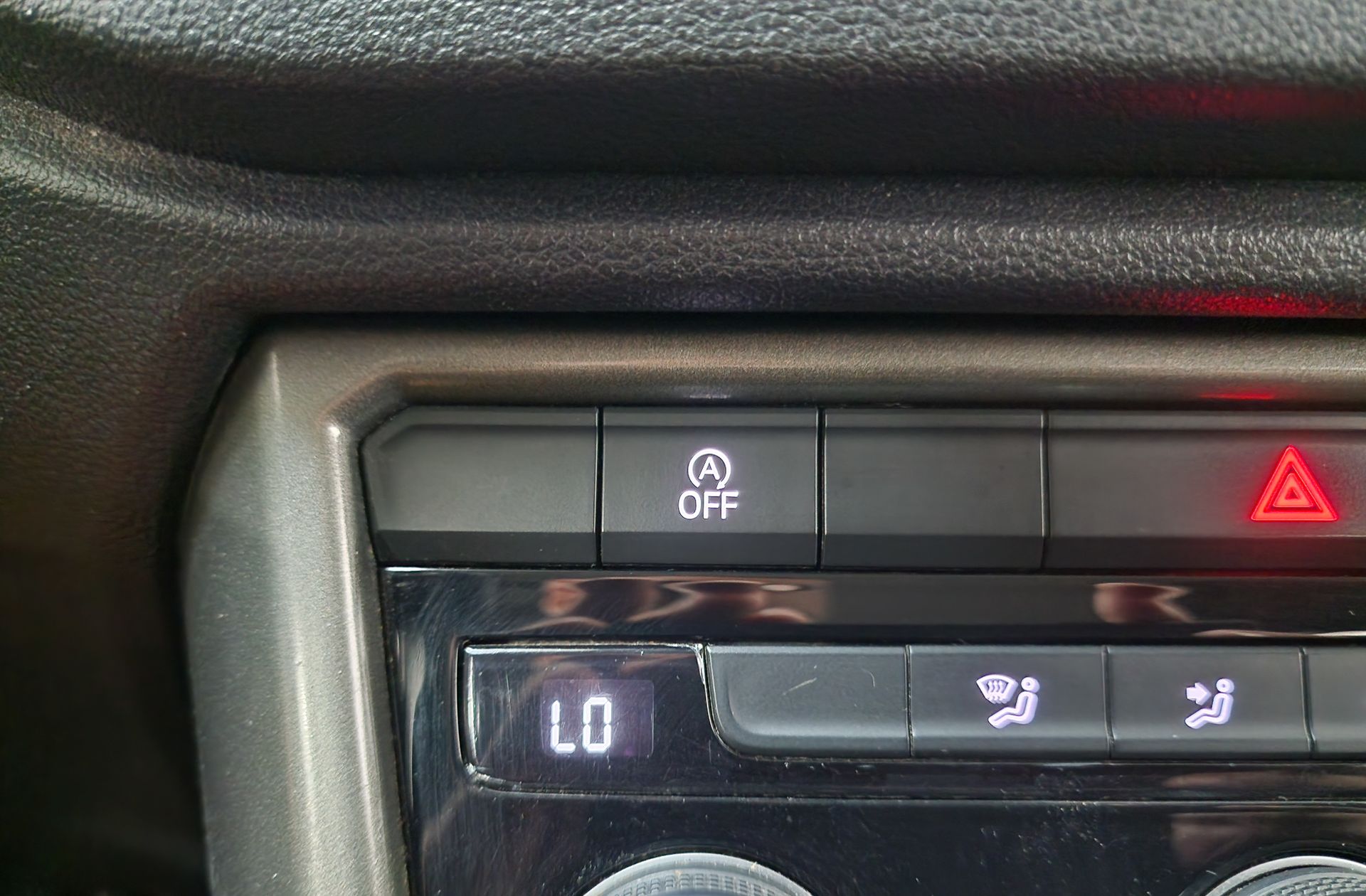 Volkswagen T-Roc Advance 1.0 TSI - foto 38