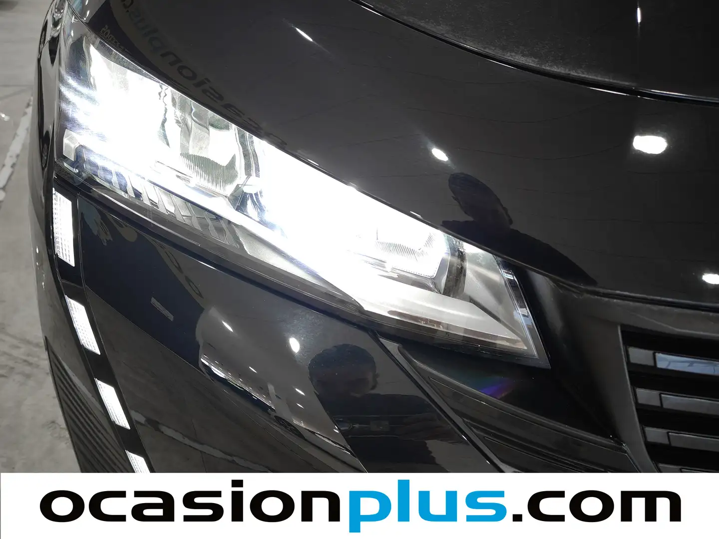 Foto Peugeot 308 Peugeot 308 PureTech 130 S&S Active Pack EAT8 (130 CV)