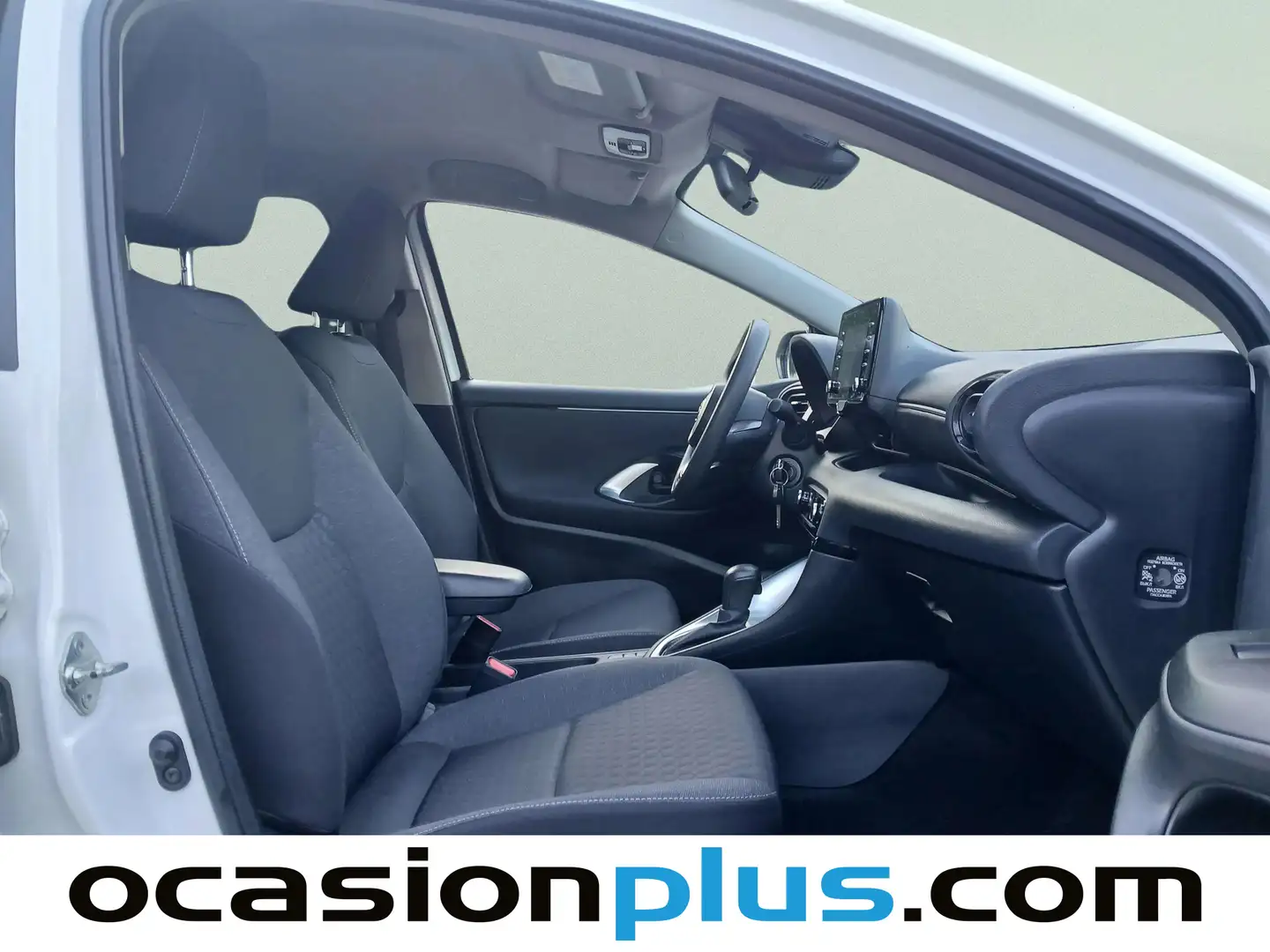 Foto Toyota Yaris Toyota Yaris 120H Business Plus (116 CV)