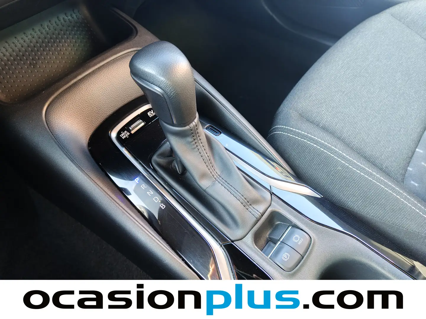 Foto Toyota Corolla Toyota Corolla 140H Active Plus (140 CV)