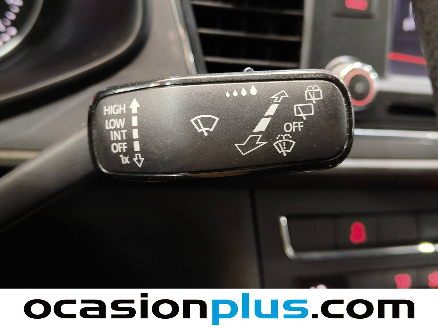 Seat León Seat León 1.6 TDI S&S Style Connect (110 CV) barato