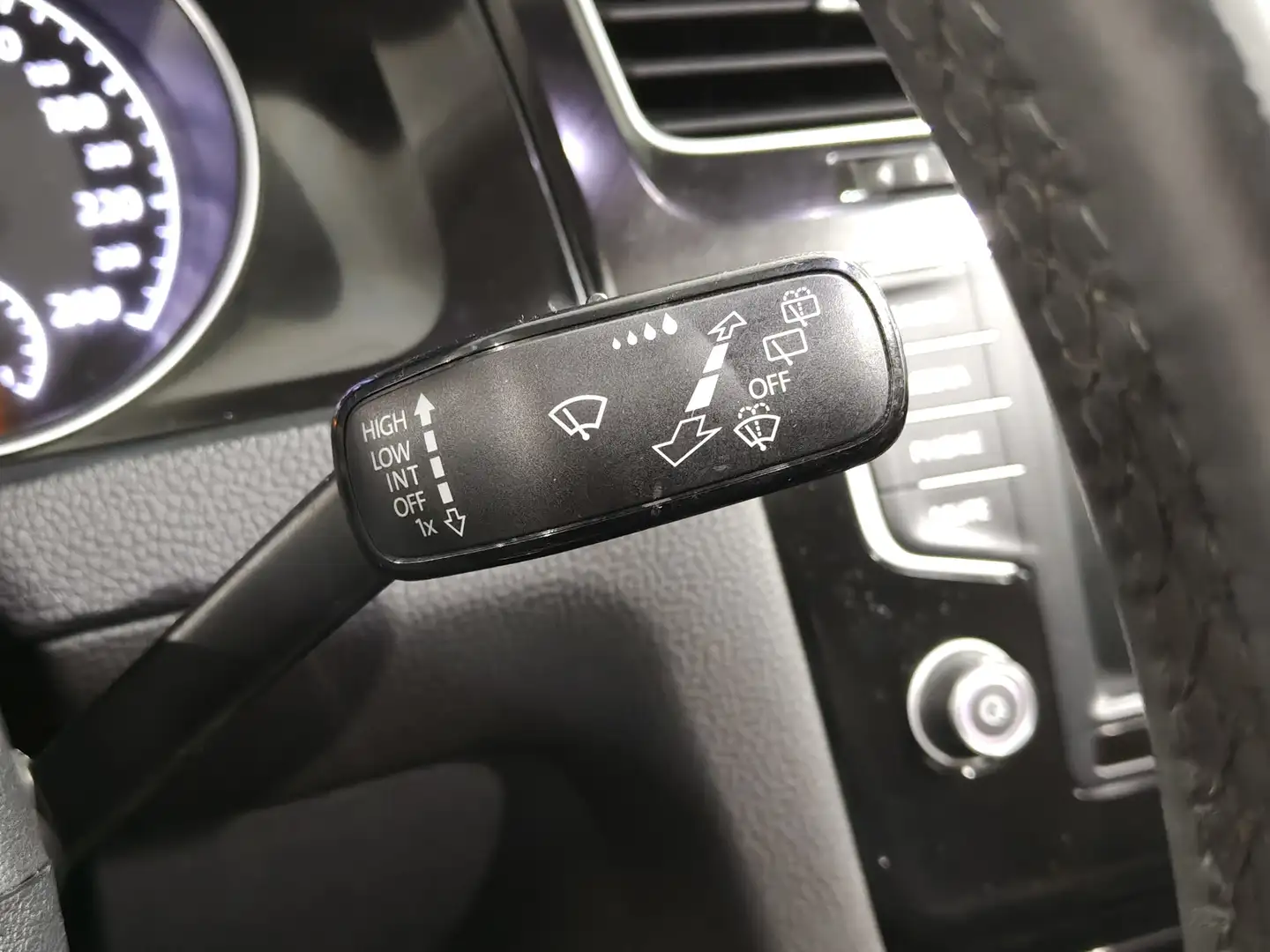 Foto Volkswagen Golf Volkswagen Golf Sport 2.0 TDI CR BMT (150 CV)