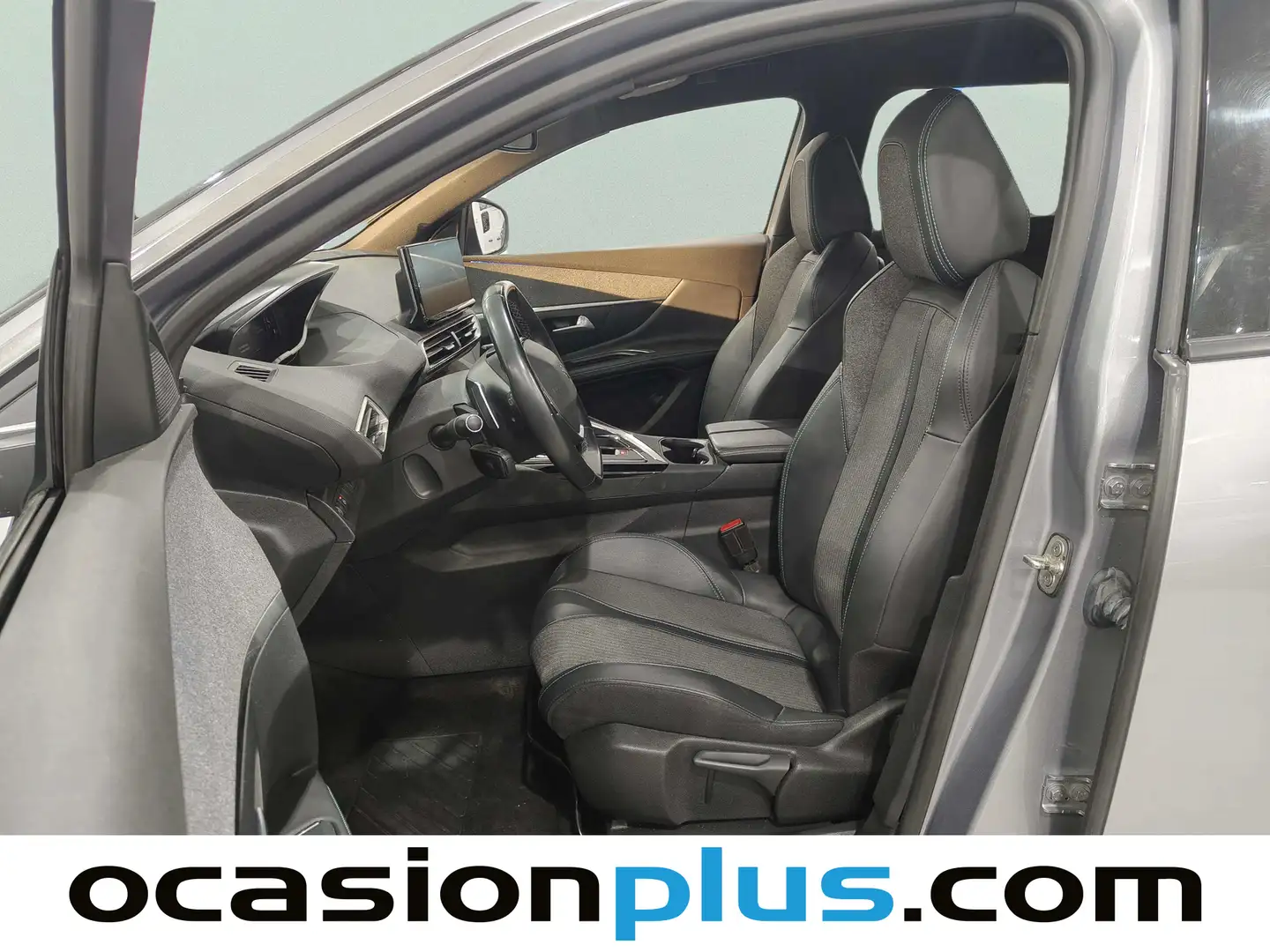 Foto Peugeot 5008 Peugeot 5008 PureTech 130 S&S Allure Pack EAT8 (130 CV) 7 Plazas