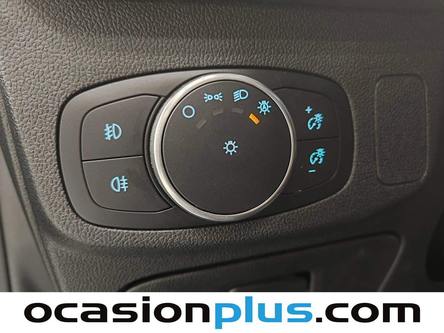 Paquetes del Ford Focus Ford Focus 1.5 Ecoblue ST-Line Auto (120 CV)