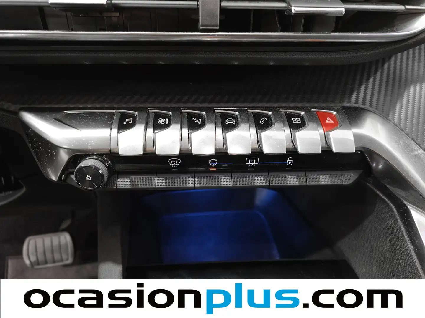 Foto Peugeot 3008 Peugeot 3008 PureTech 130 Allure EAT8  (130 CV)