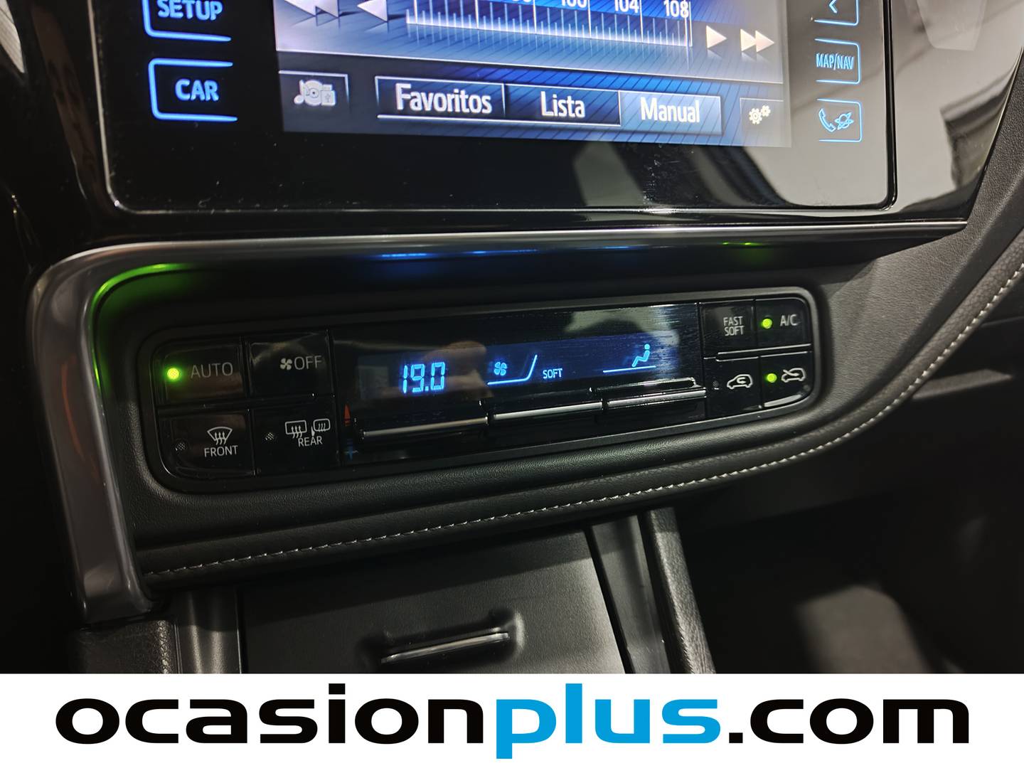 Foto Toyota Auris Toyota Auris 120T Touring Sports Active (116 CV)