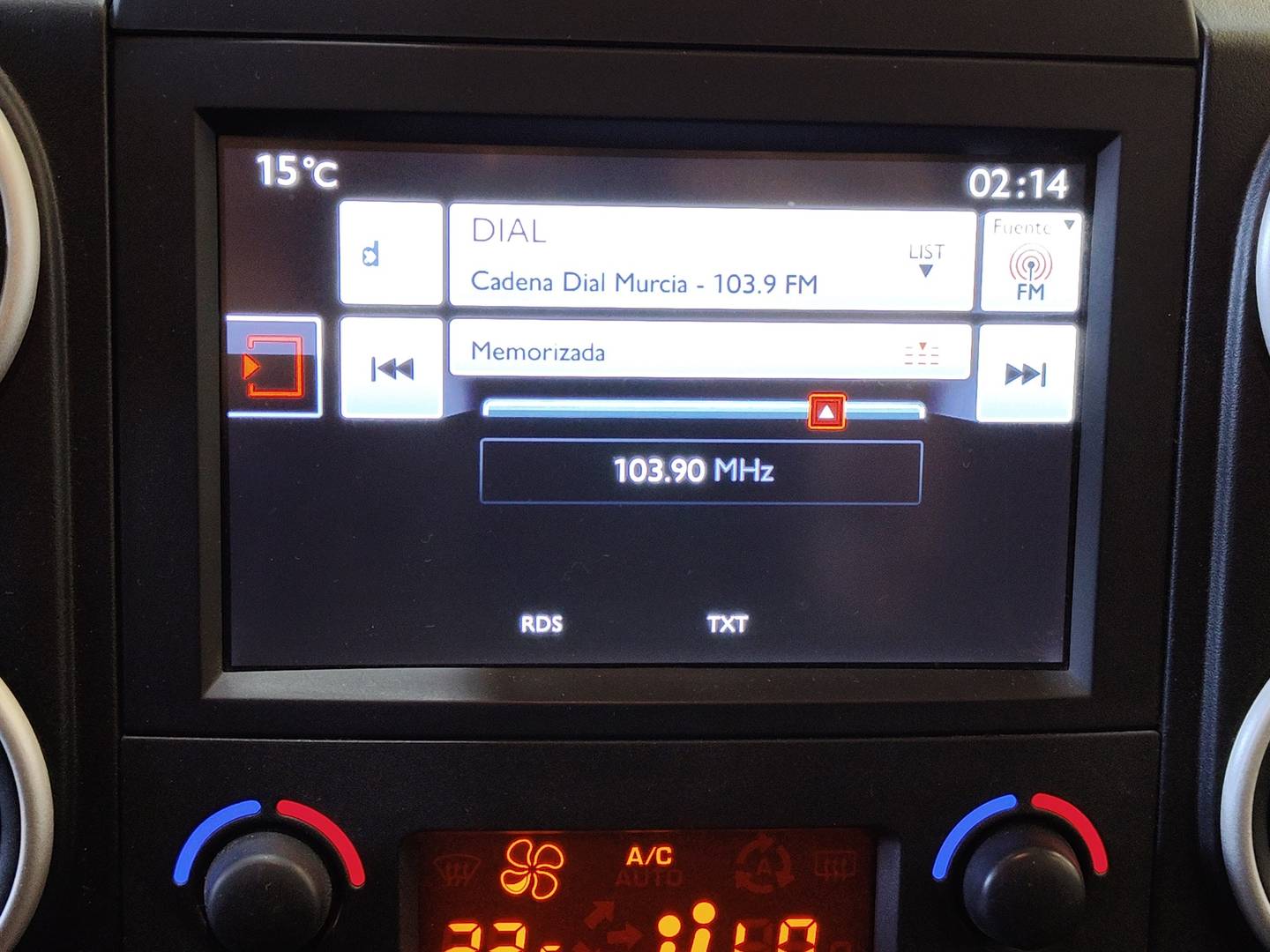 Foto Citroën Berlingo Citroen Berlingo Multispace 20 Aniversario BlueHDi (100 CV)