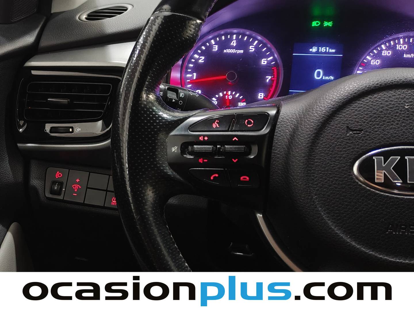 Foto KIA STONIC Kia STONIC 1.4 T-GDi Tech (100 CV)