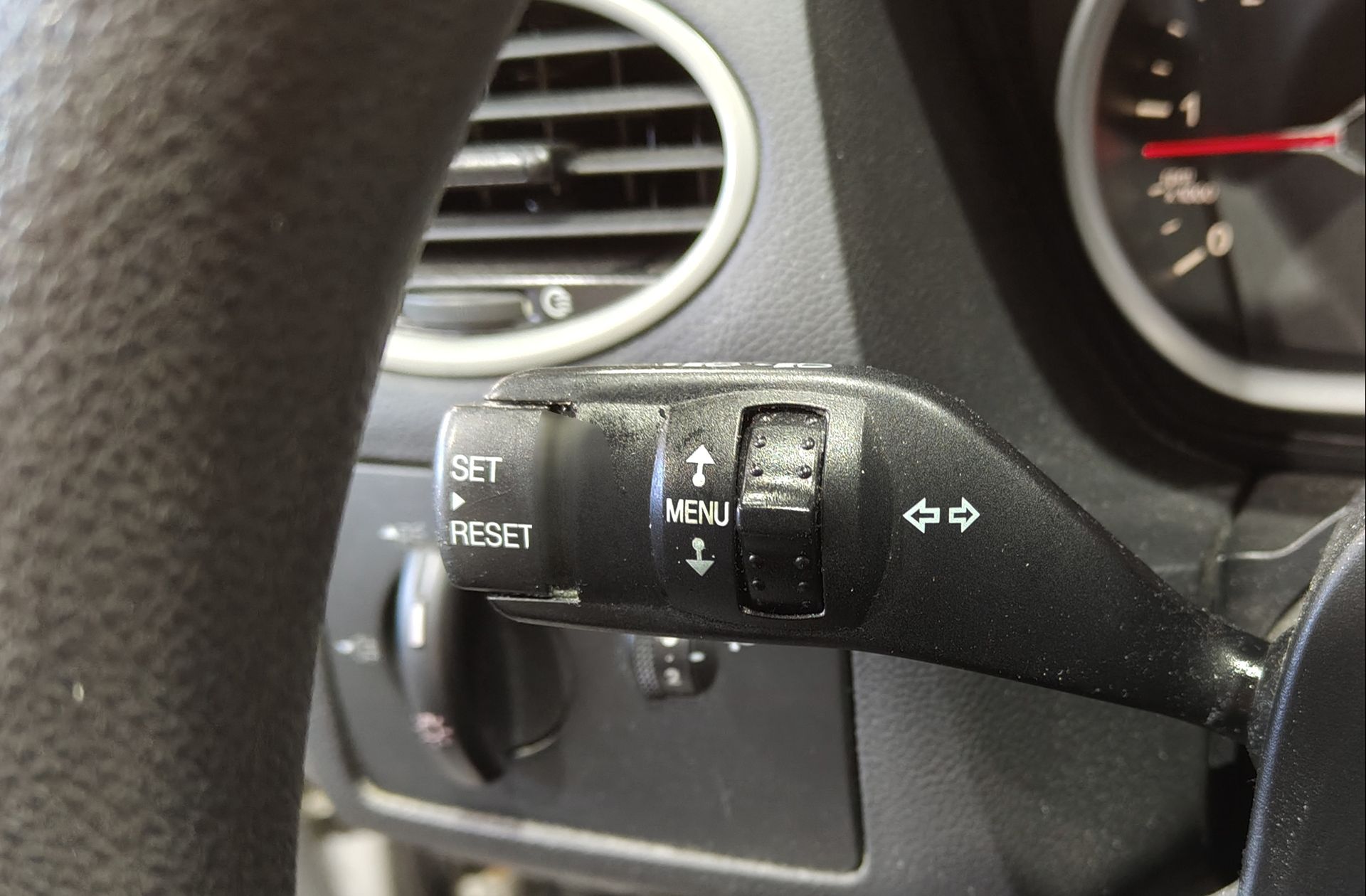 Ford Focus SportBreak 1.6 TDCi Trend - foto 21