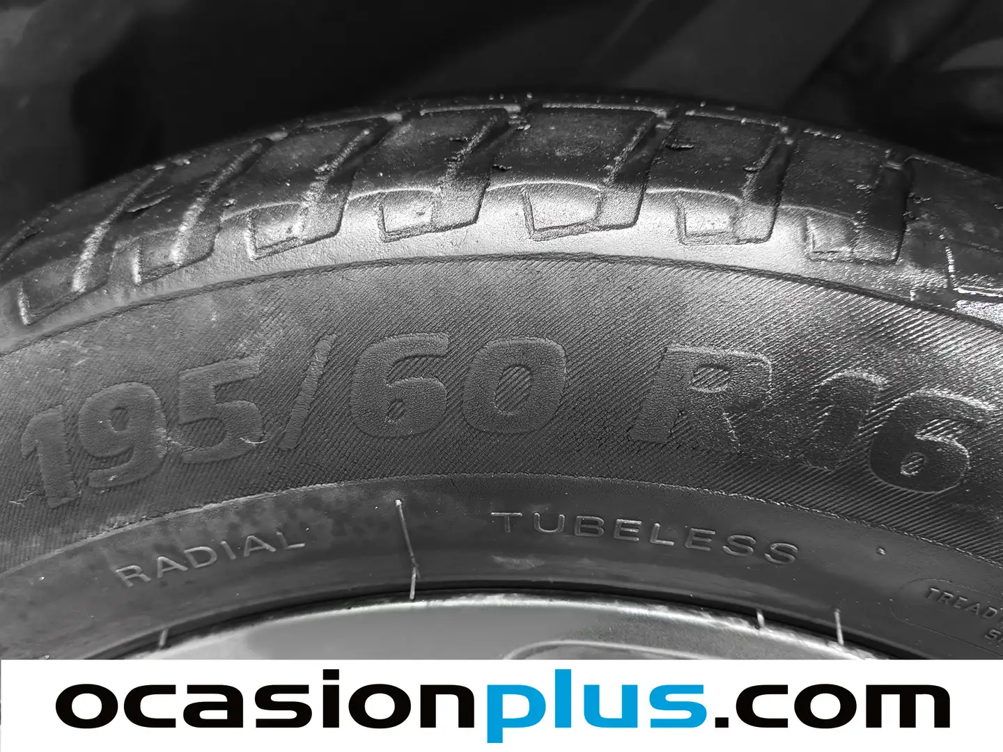 Foto Opel Crossland X Opel Crossland X 1.2 S&S Design Line 120 Aniversario (110 CV)