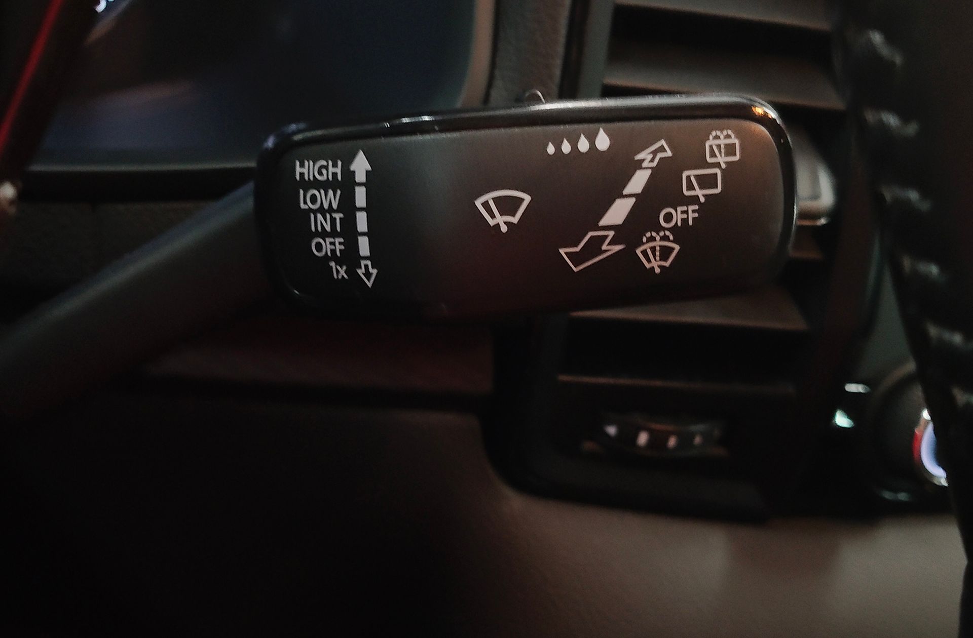 Škoda Karoq 1.0 TSI Active - foto 26