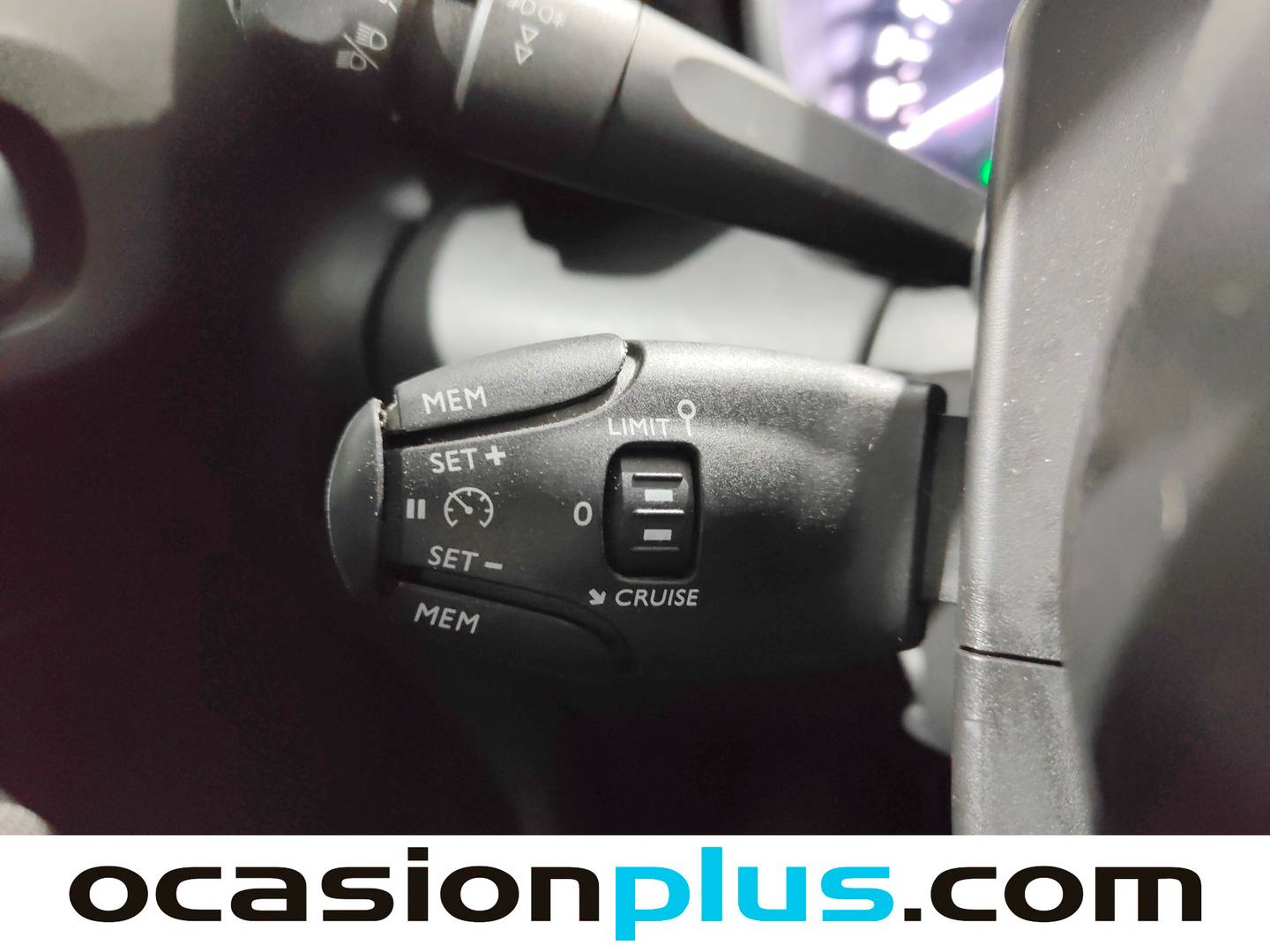 Foto Citroën C3 Aircross Citroen C3 Aircross PureTech 130 Shine Pack EAT6 (131 CV)