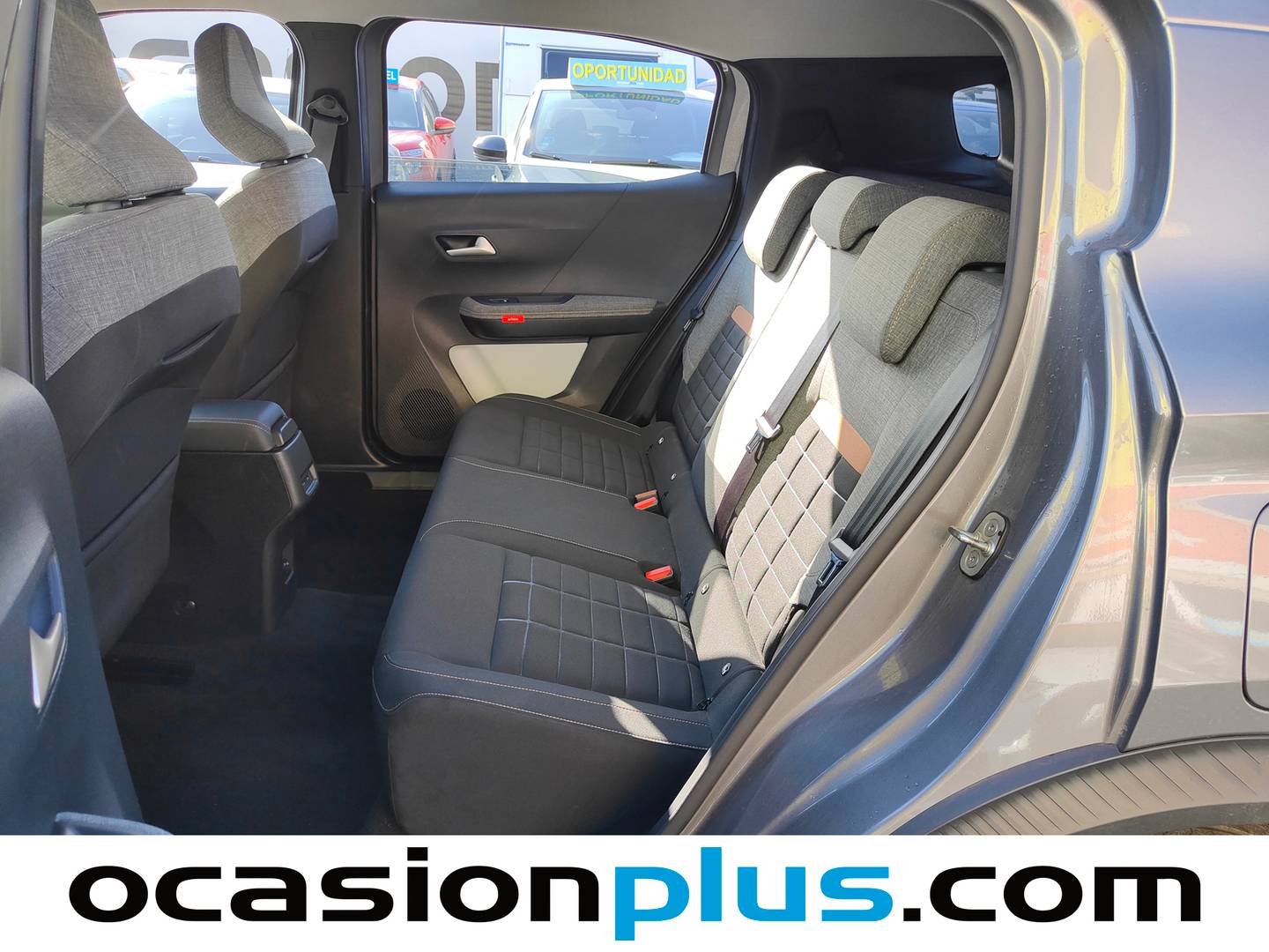 Foto asientos traseros Citroën C3 Aircross Citroën C3 Aircross Hybrid 145 Plus e-DCS6 (145 CV)