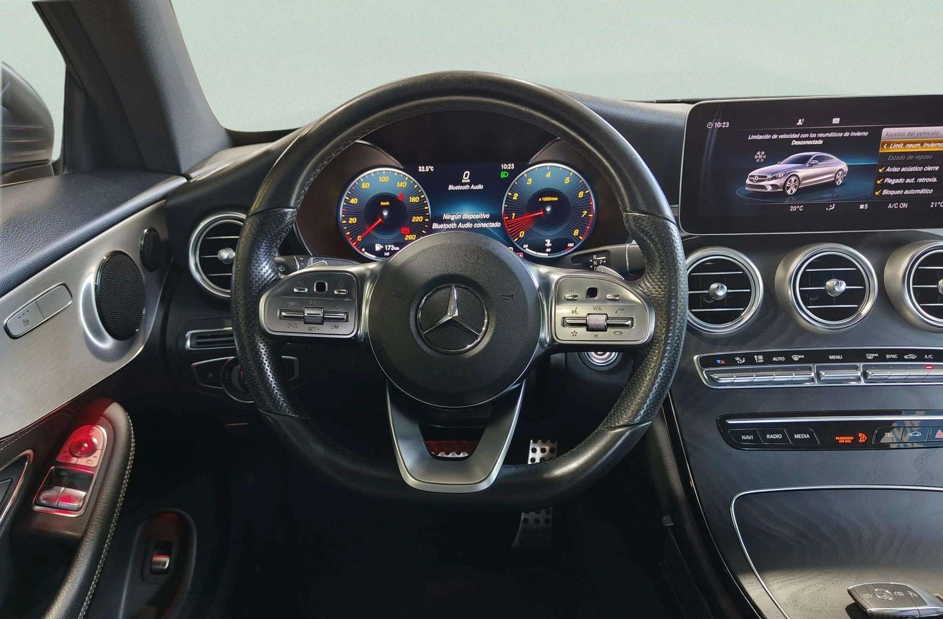 Mercedes-Benz Clase C Coupe 300 Pack AMG - foto 26