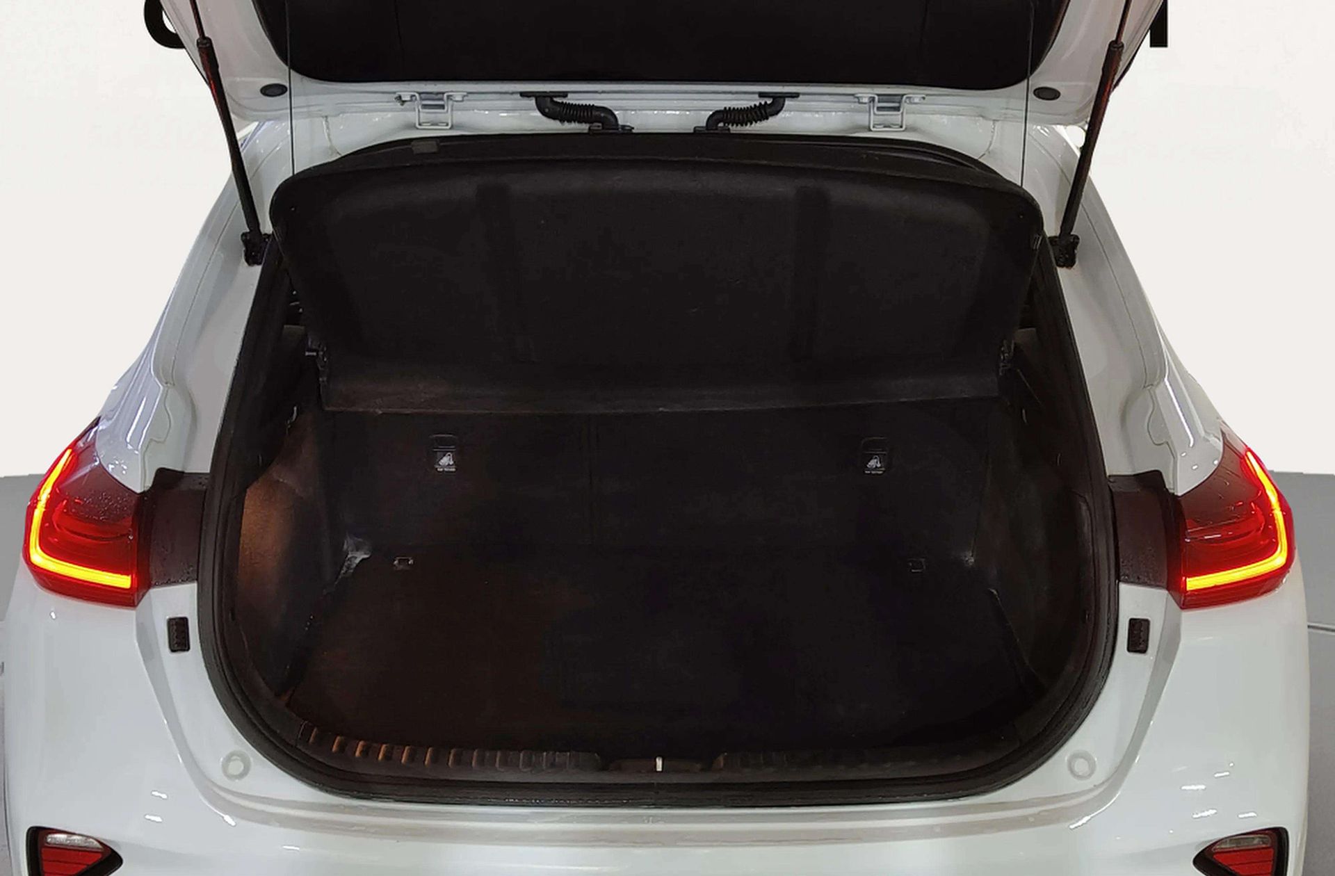 Kia XCeed 1.0 T-GDi Drive - foto 18