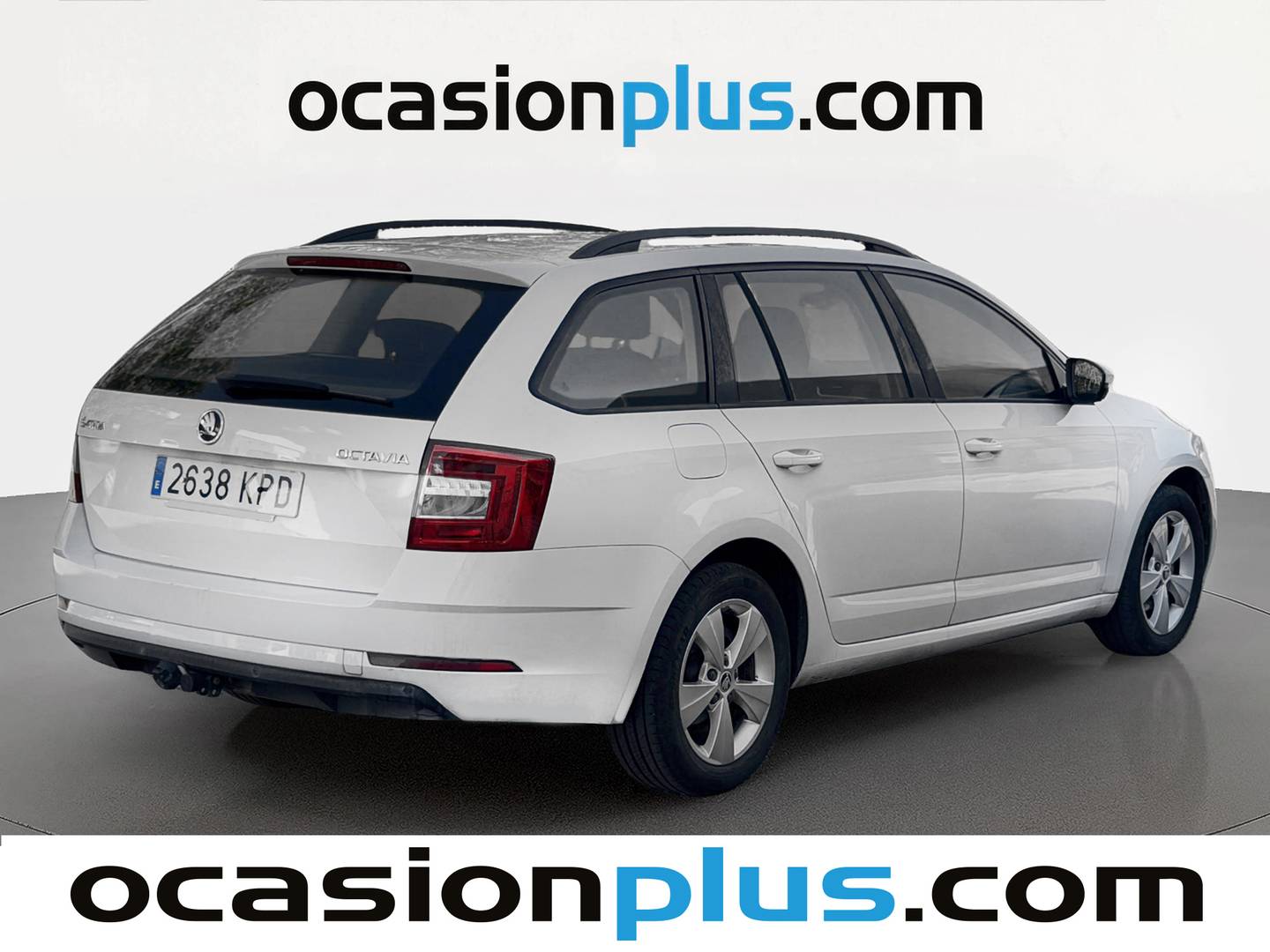 Foto trasera Skoda Octavia Skoda Octavia Combi 1.0 TSI Like (115 CV) derecha