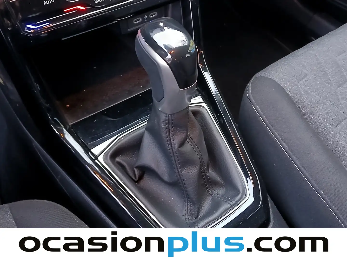 Foto Volkswagen T-Cross Volkswagen T-Cross Life 1.0 TSI  (116 CV) DSG