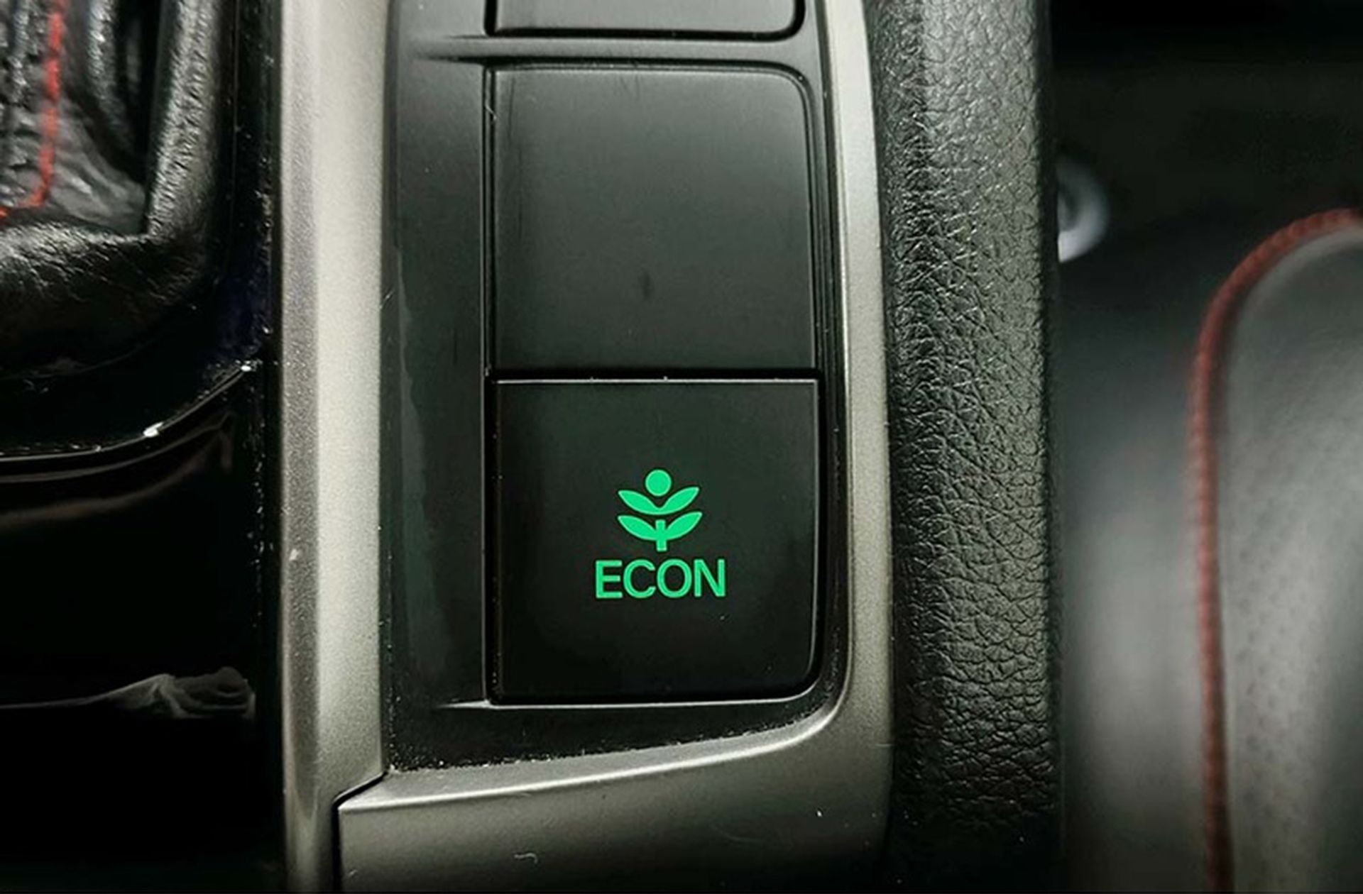 Honda Civic 1.0 I-VTEC Turbo Dynamic Nav CVT - foto 29