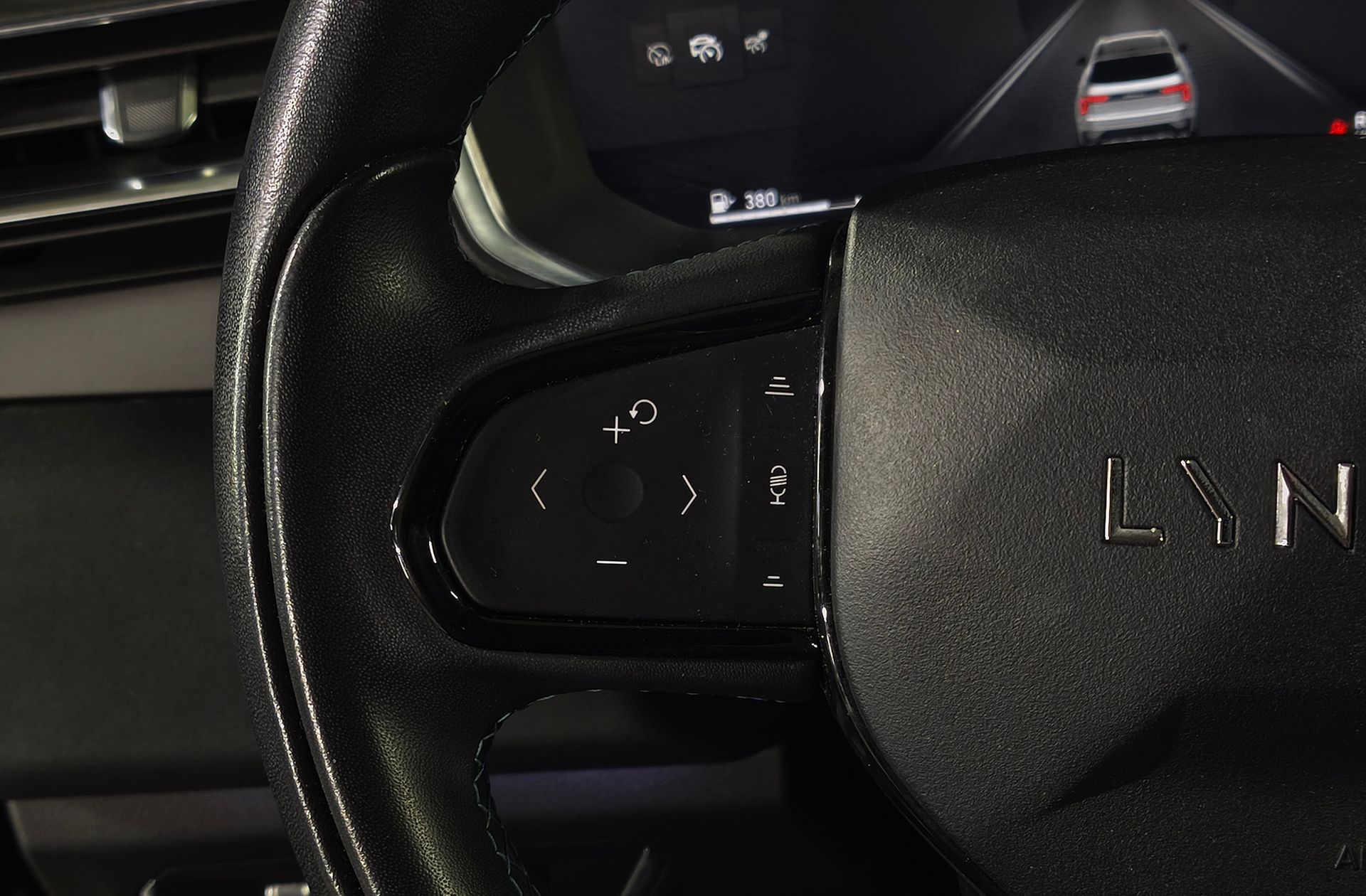 Lynk & Co 01 1.5 PHEV - foto 35