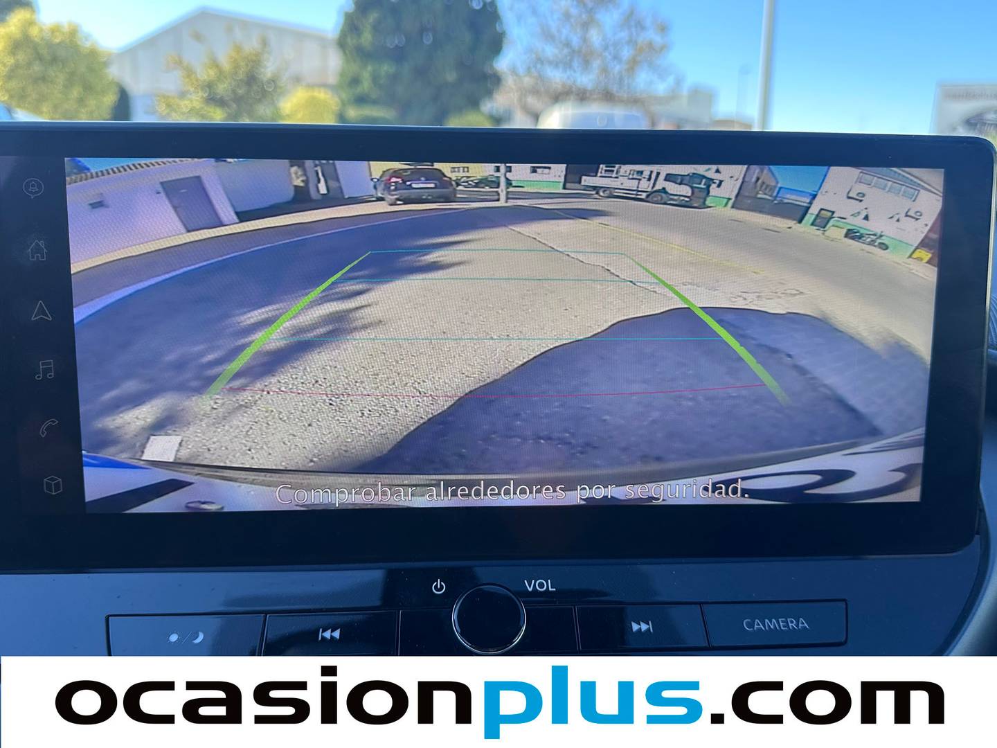 Foto Nissan JUKE Nissan Juke DIG-T N-Connecta 4x2 (114 CV)