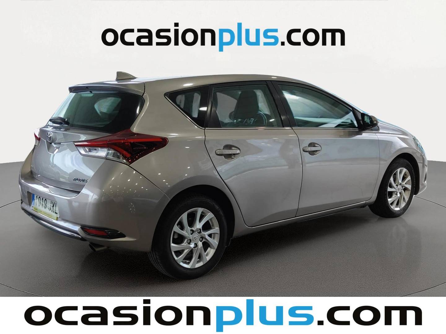 Foto trasera Toyota Auris Toyota Auris 120T Active (Business Plus) (116 CV) derecha
