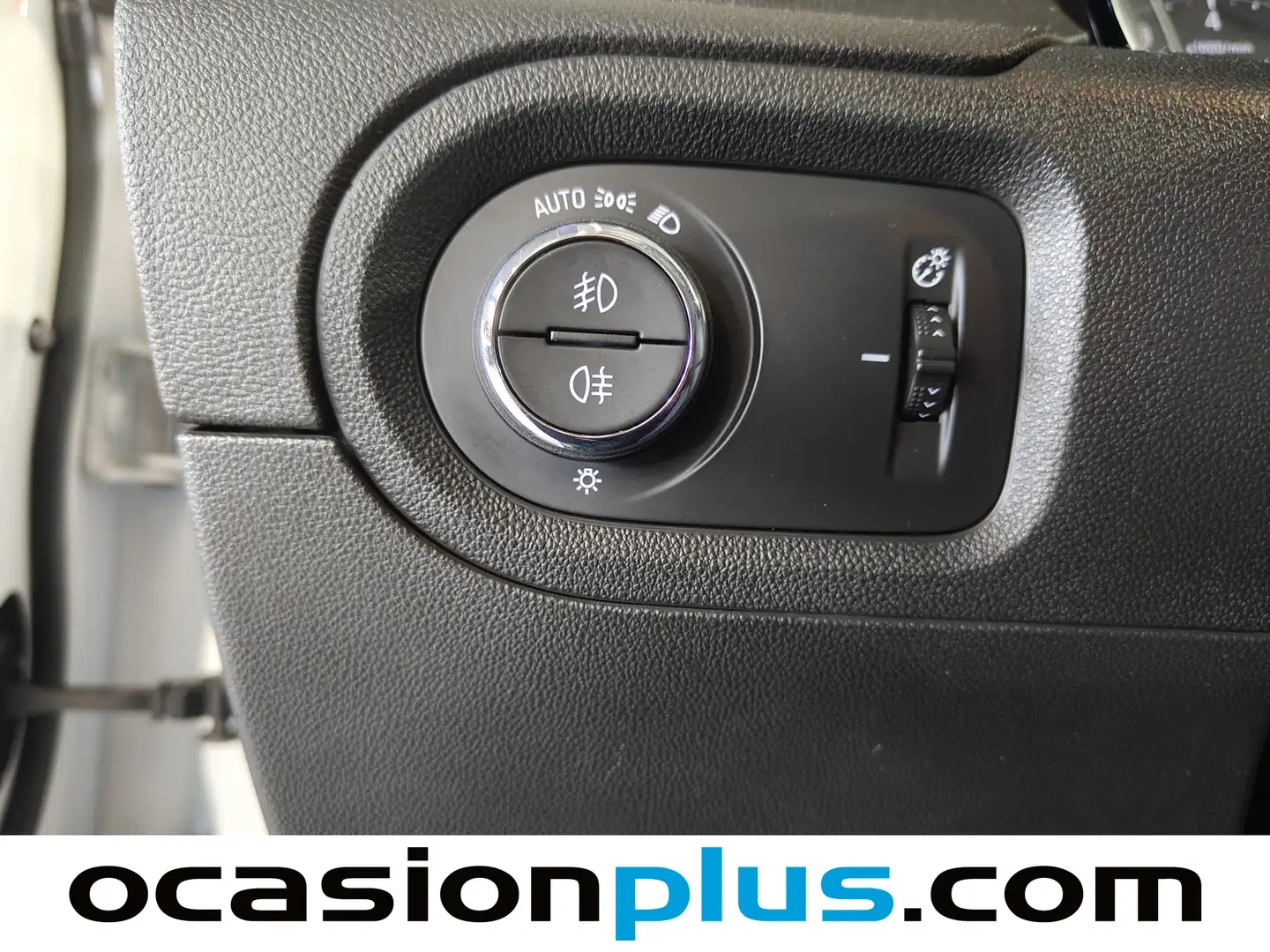 Foto Opel Grandland X Opel Grandland X 1.6 Turbo Ultimate Auto  (181 CV)