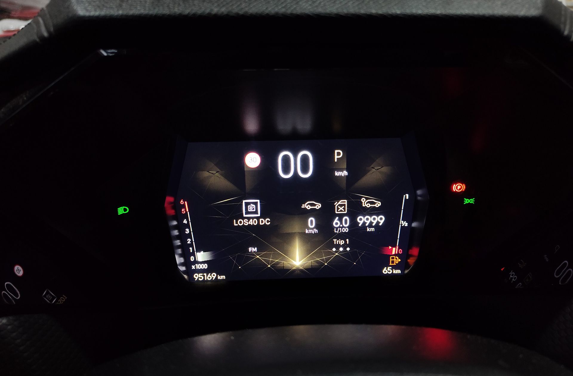 DS DS 4 BlueHDi 130 Trocadero - foto 27