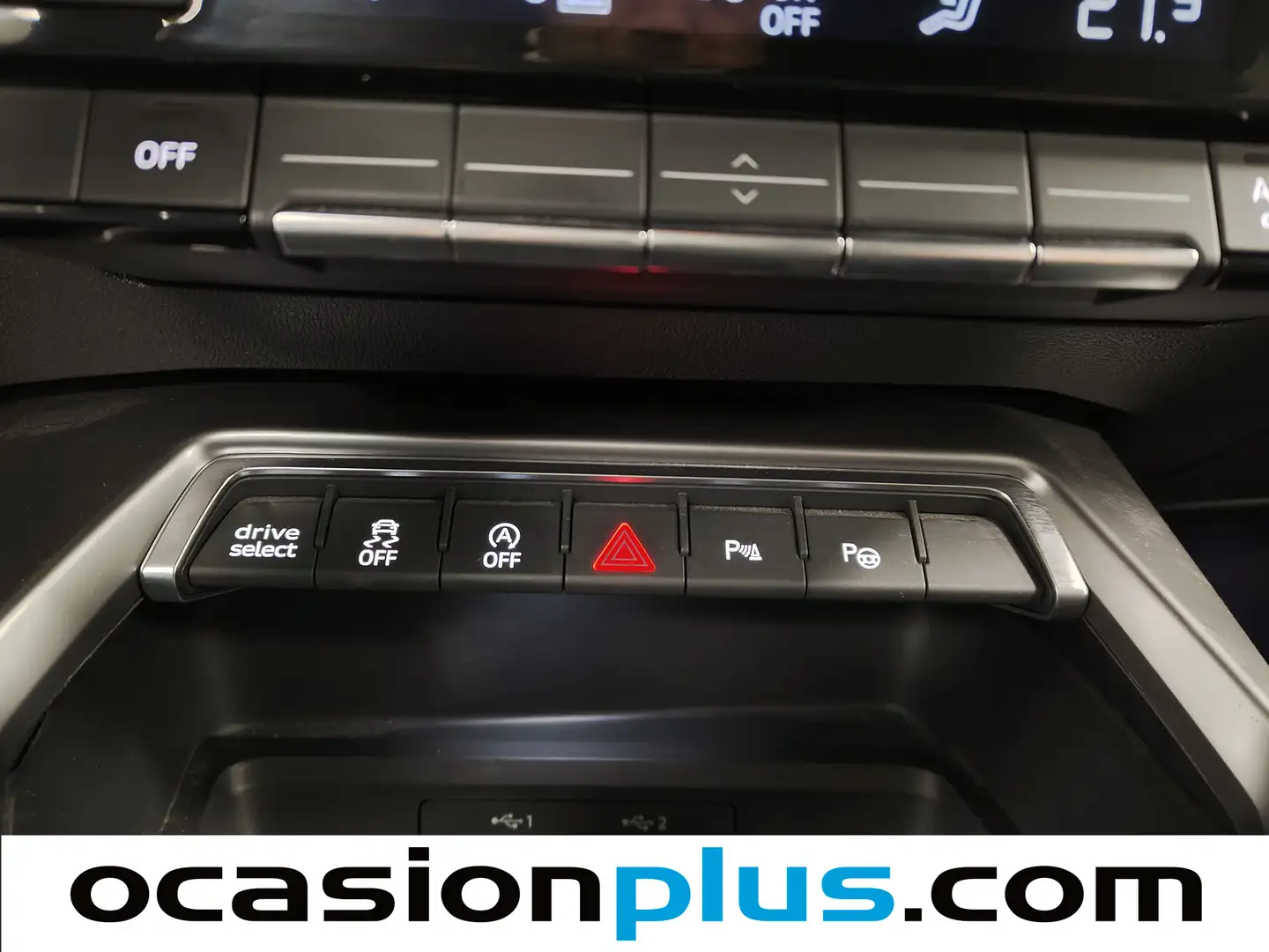 Foto Audi A3 Audi A3 Sportback A3 Sportback Black line edition 35 TFSI (150 CV)