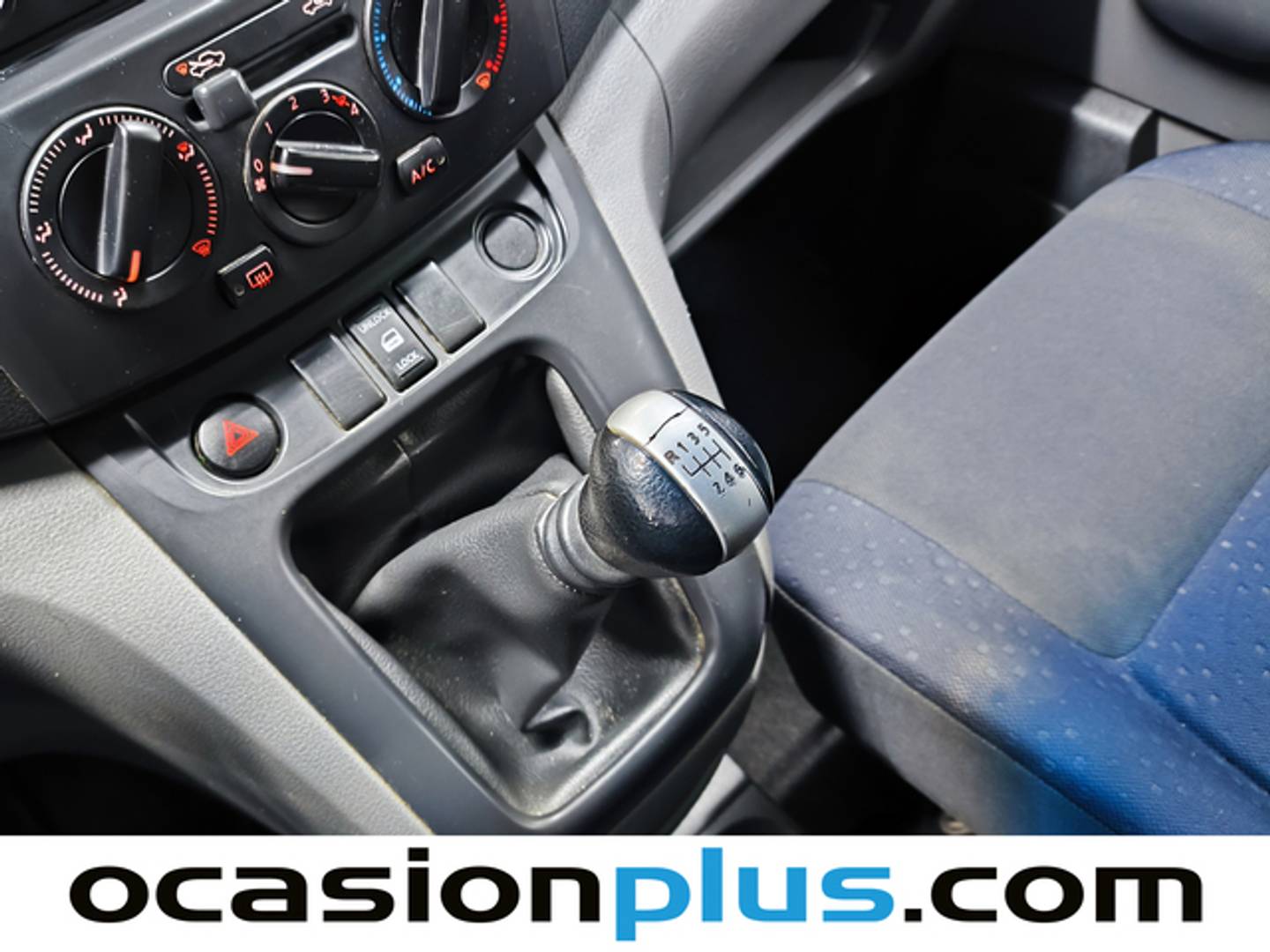 Extras y acabados del Nissan NV200 Nissan NV200 Combi 1.5 dCi Comfort 5 (110 CV)