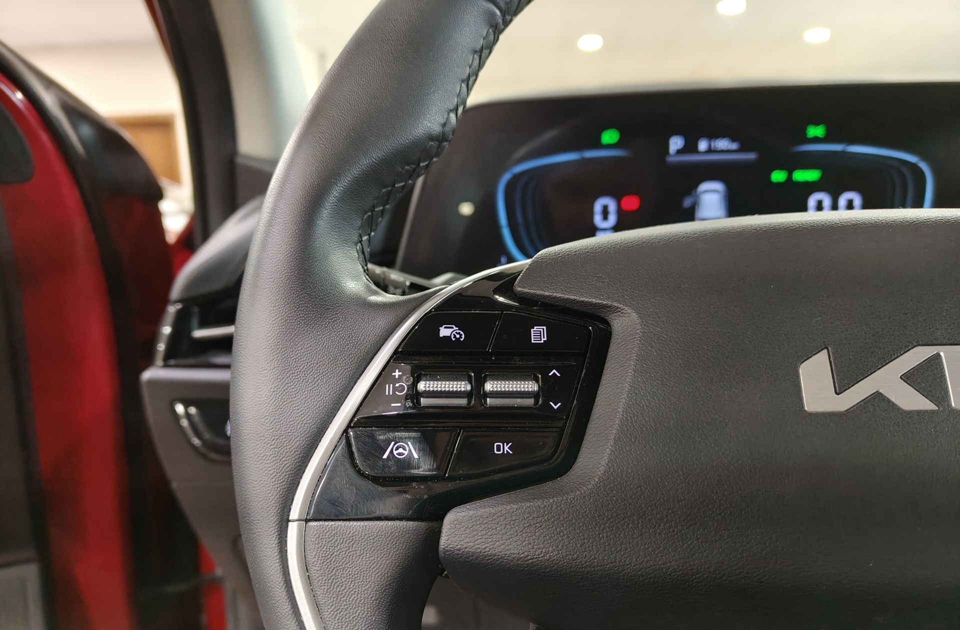 Kia Niro 1.6 GDi HEV Concept - foto 24