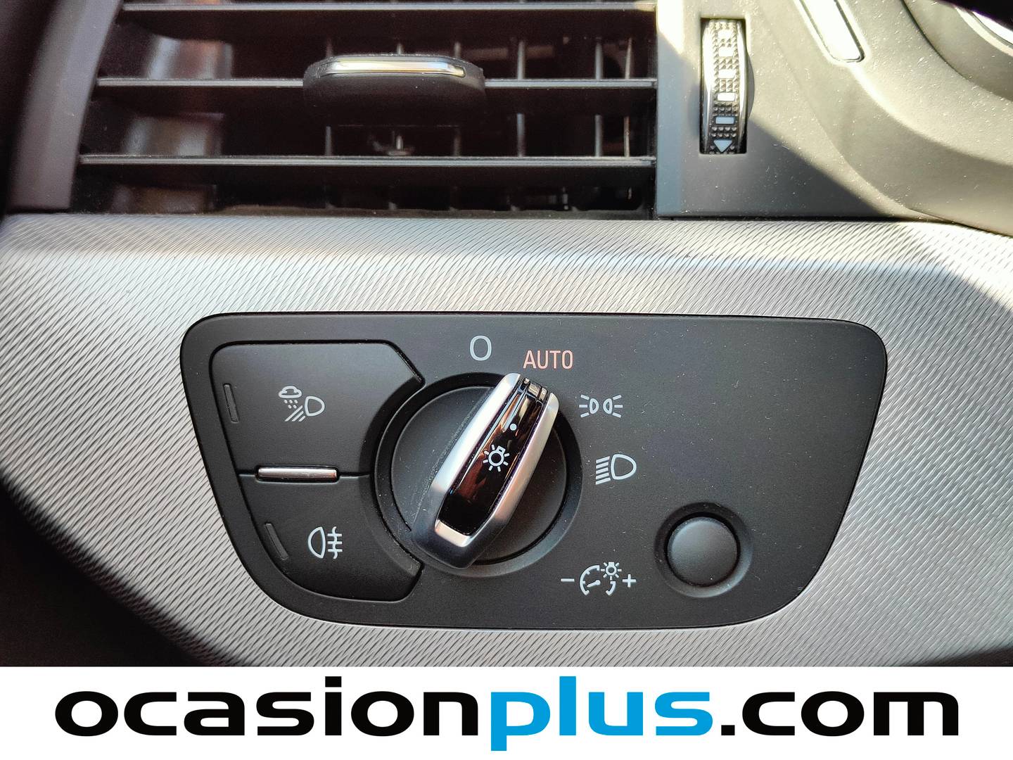 Foto Audi A4 Audi A4 Avant Black Line edition 1.4 TFSI (150 CV)