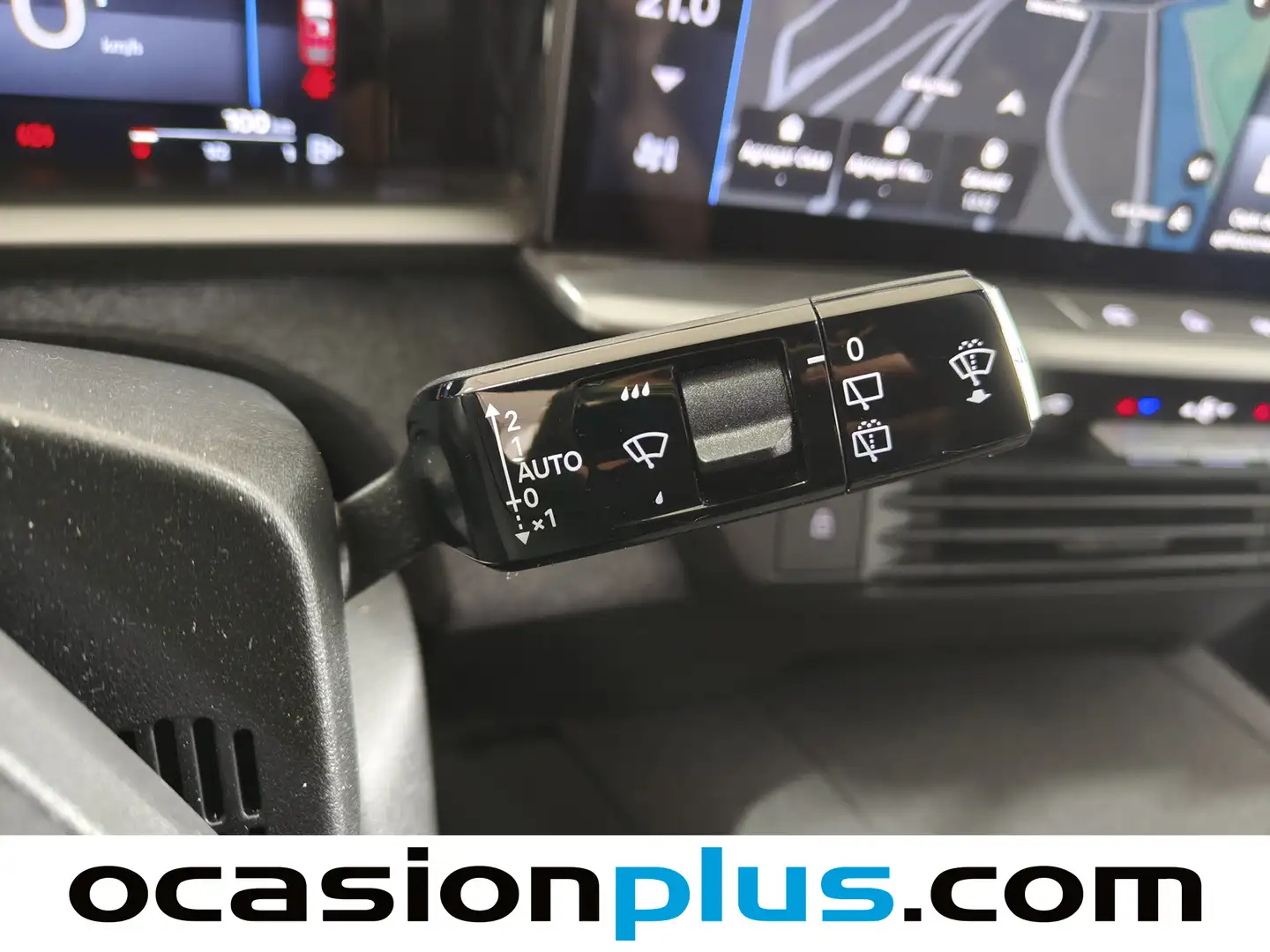 Foto Opel Grandland Opel Grandland 1.2T XHT Hybrid GS eDCT6 (136 CV)