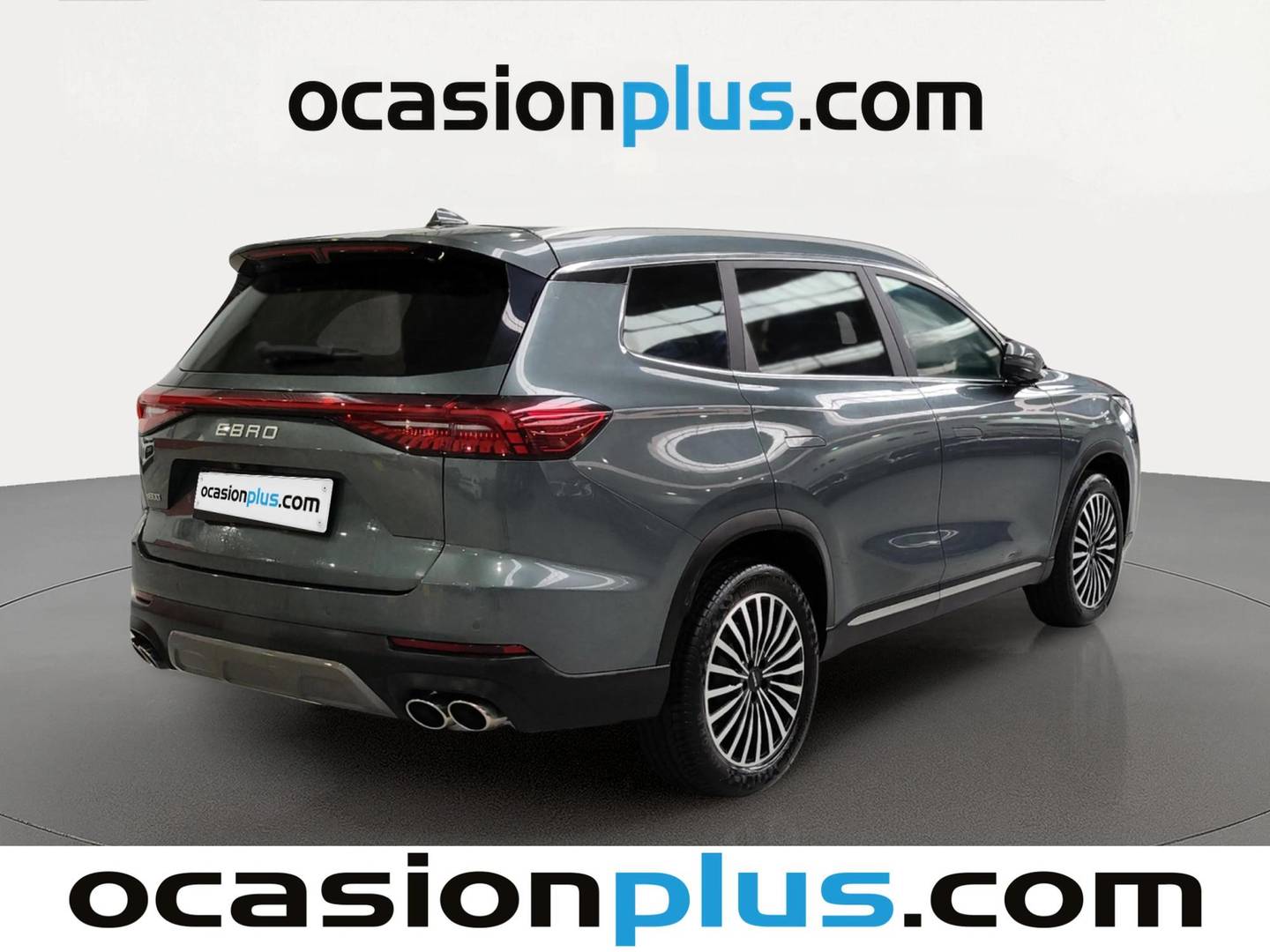 Foto trasera EBRO S800 EBRO S800 1.6 TGDI Premium DCT (147 CV) 7 PLAZAS derecha