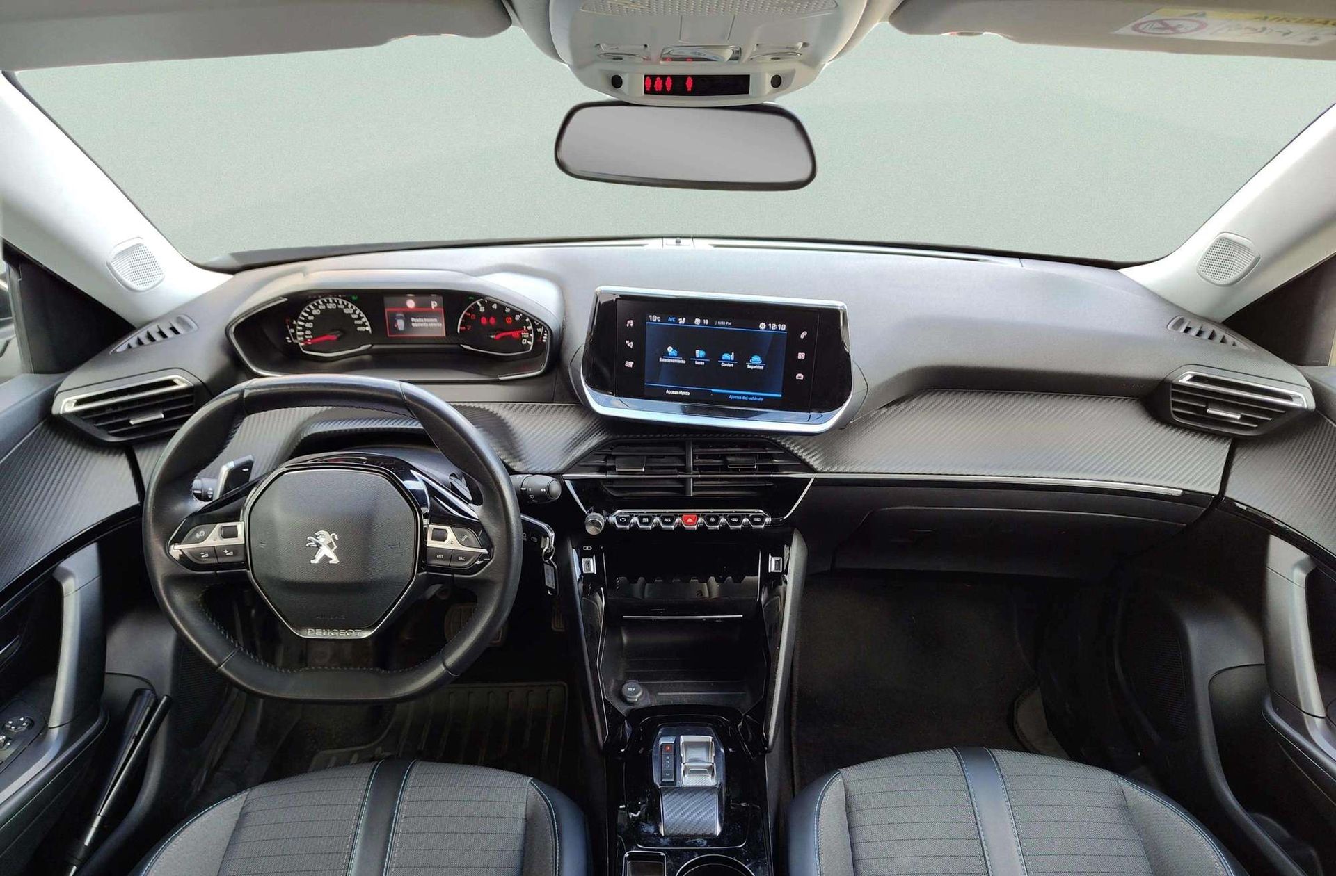 Peugeot 2008 PureTech 130 Allure EAT8 - foto 7
