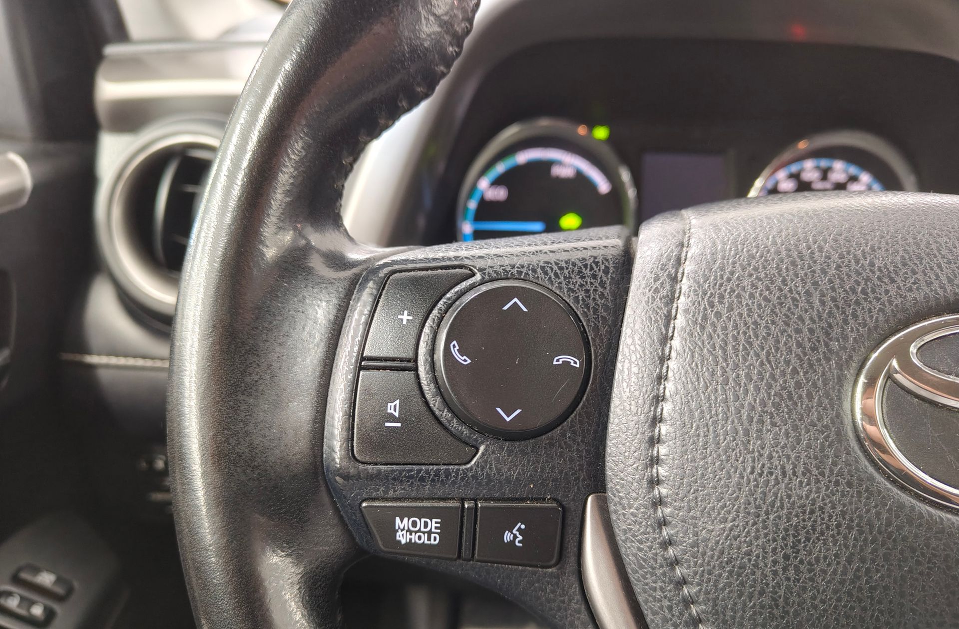 Toyota RAV4 2.5l hybrid Advance 4WD - foto 24