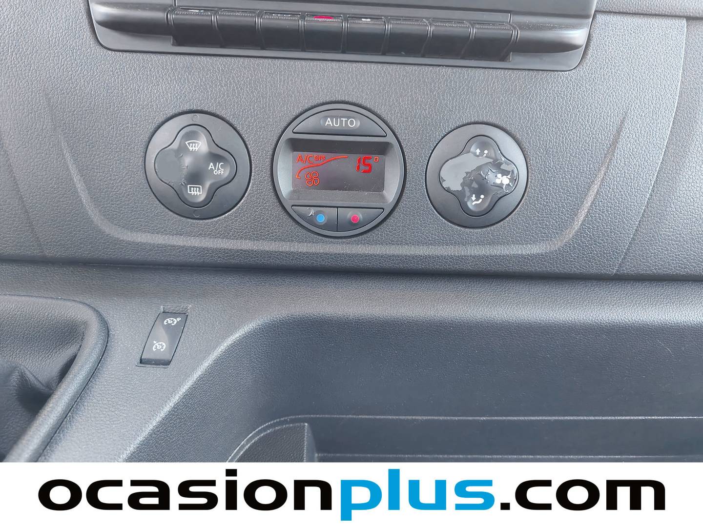 Foto Nissan NV400 Nissan NV400 Chasis Cabina 2.3 dCi L2H2 Optima (135 CV)