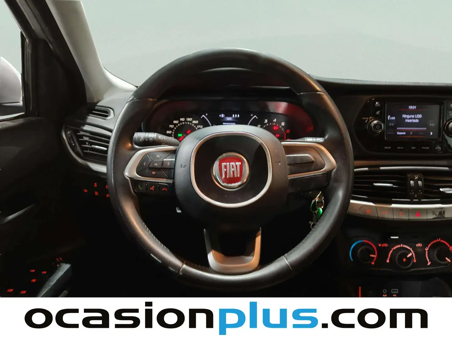 Foto Fiat Tipo Fiat Tipo Sedan Sedan 1.4 16v Easy (95 CV)