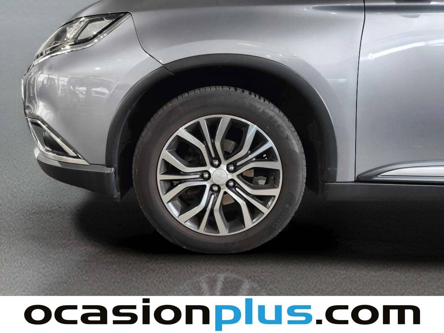 Mitsubishi Outlander Mitsubishi Outlander 200 MPI Motion 2WD CVT (150 CV) al mejor precio